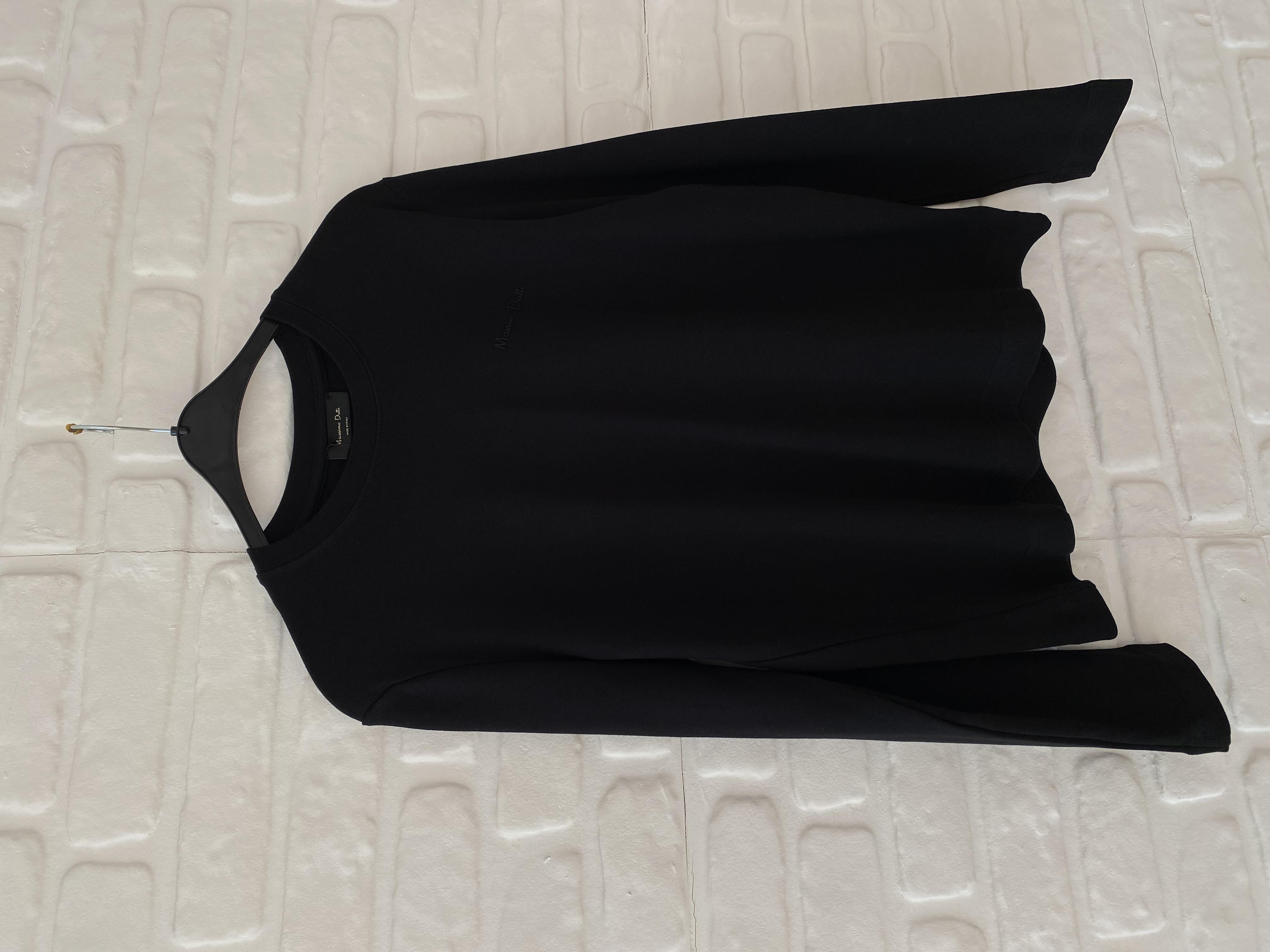 Siyah Yazı Detaylı Basic T-shirt