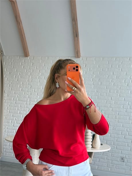 Kırmızı Düşük Omuz Basic Bluz