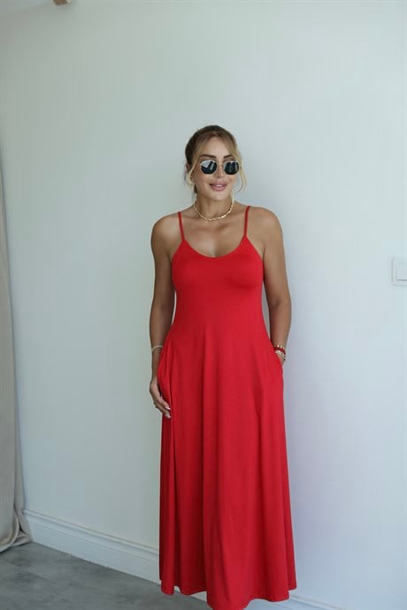 Kırmızı İnce Askılı Sandy Elbise 