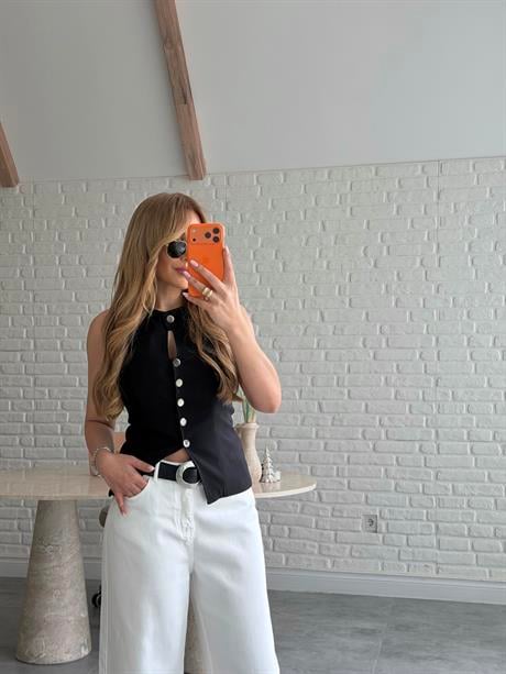 Siyah Tasarım Düğmeli Yelek