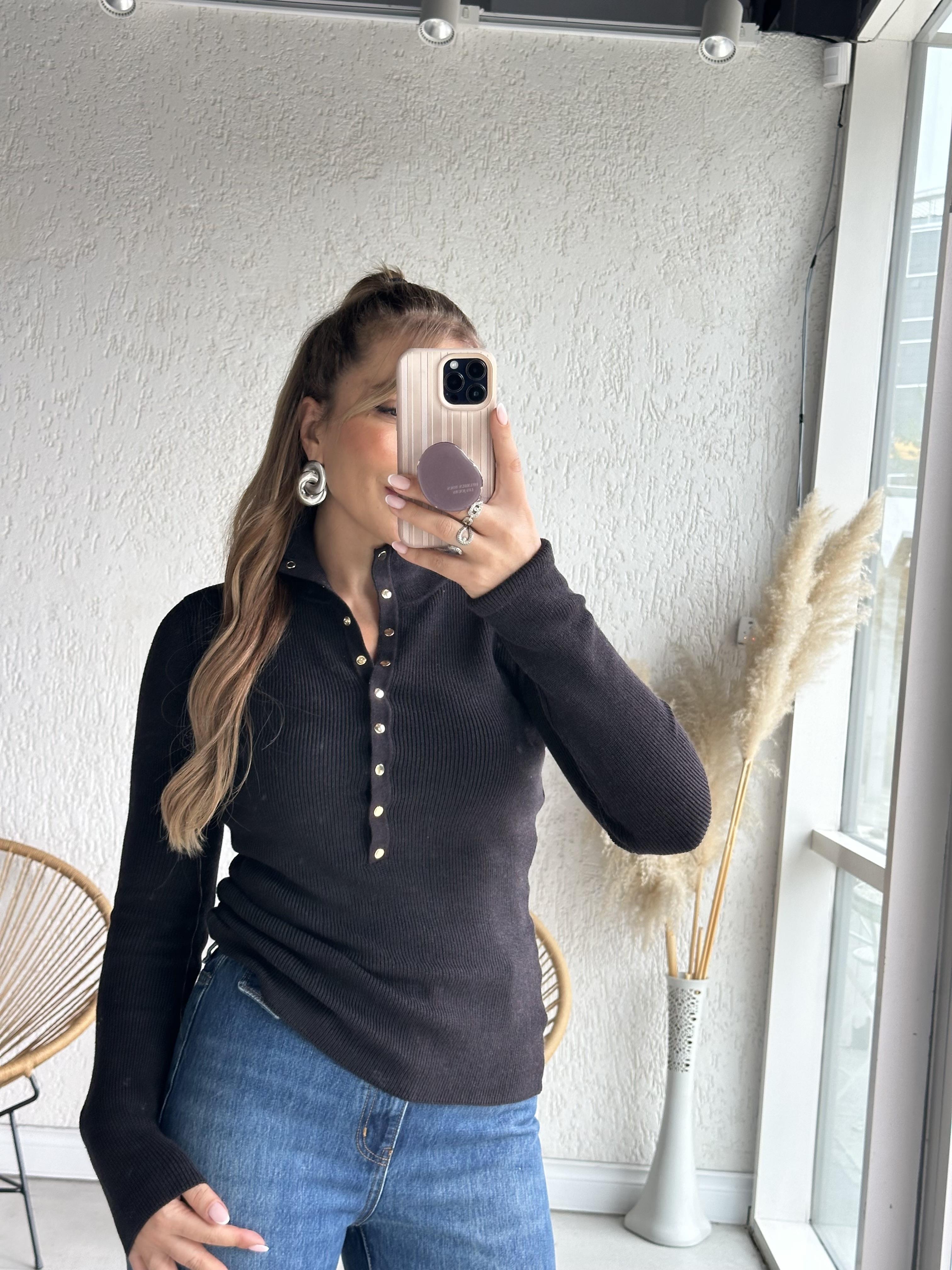 Acı Kahve Çıtçıtlı Triko Bluz