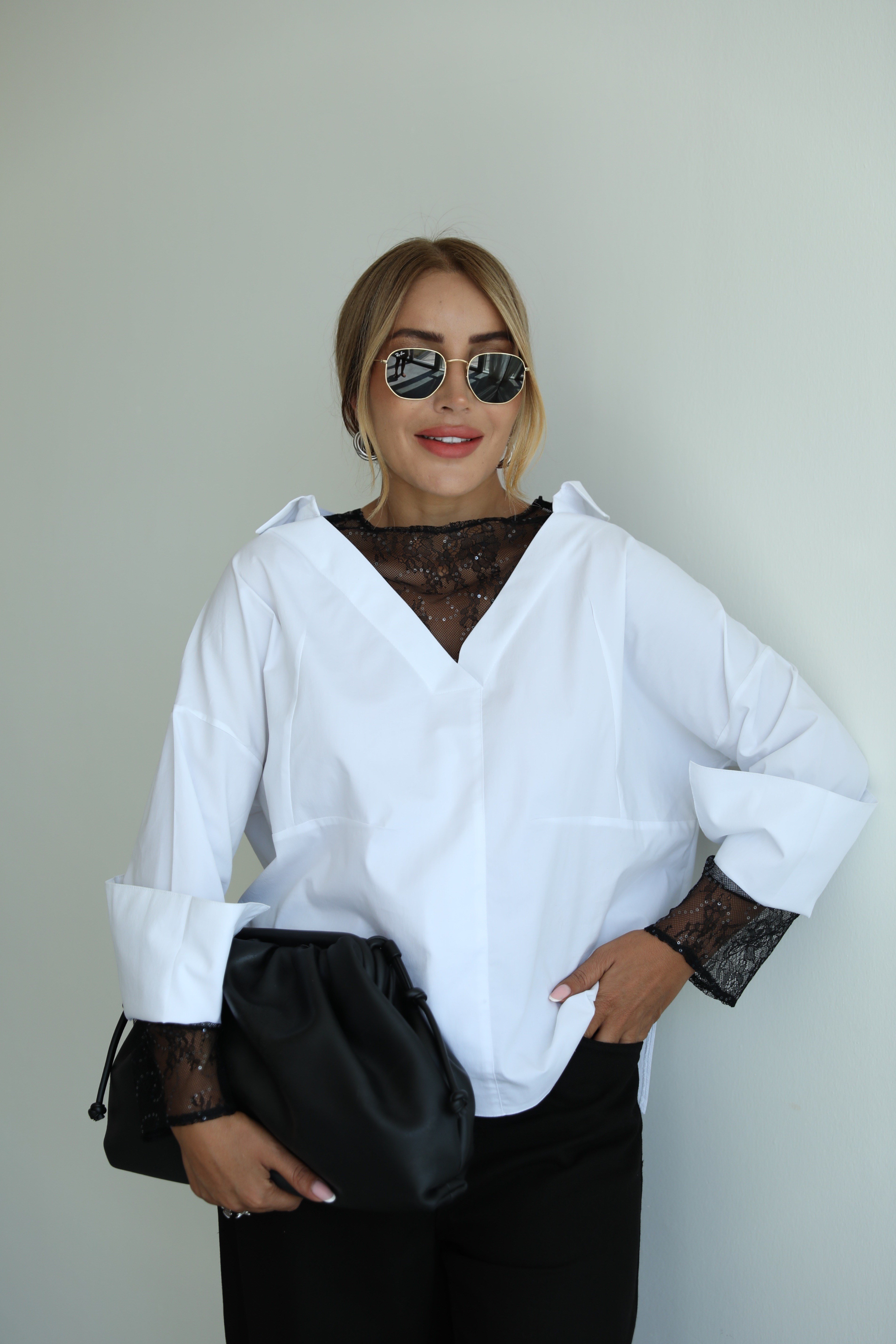 Beyaz Dantelli Gömlek