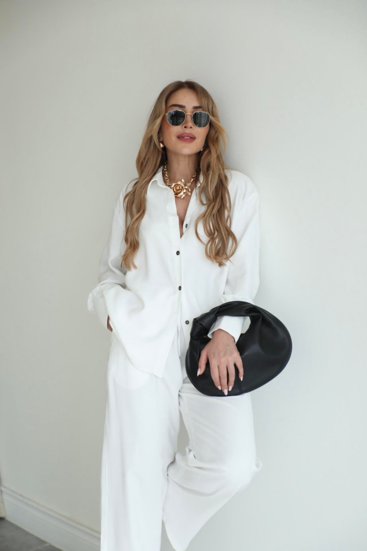 Beyaz Tensel Dökümlü Takım