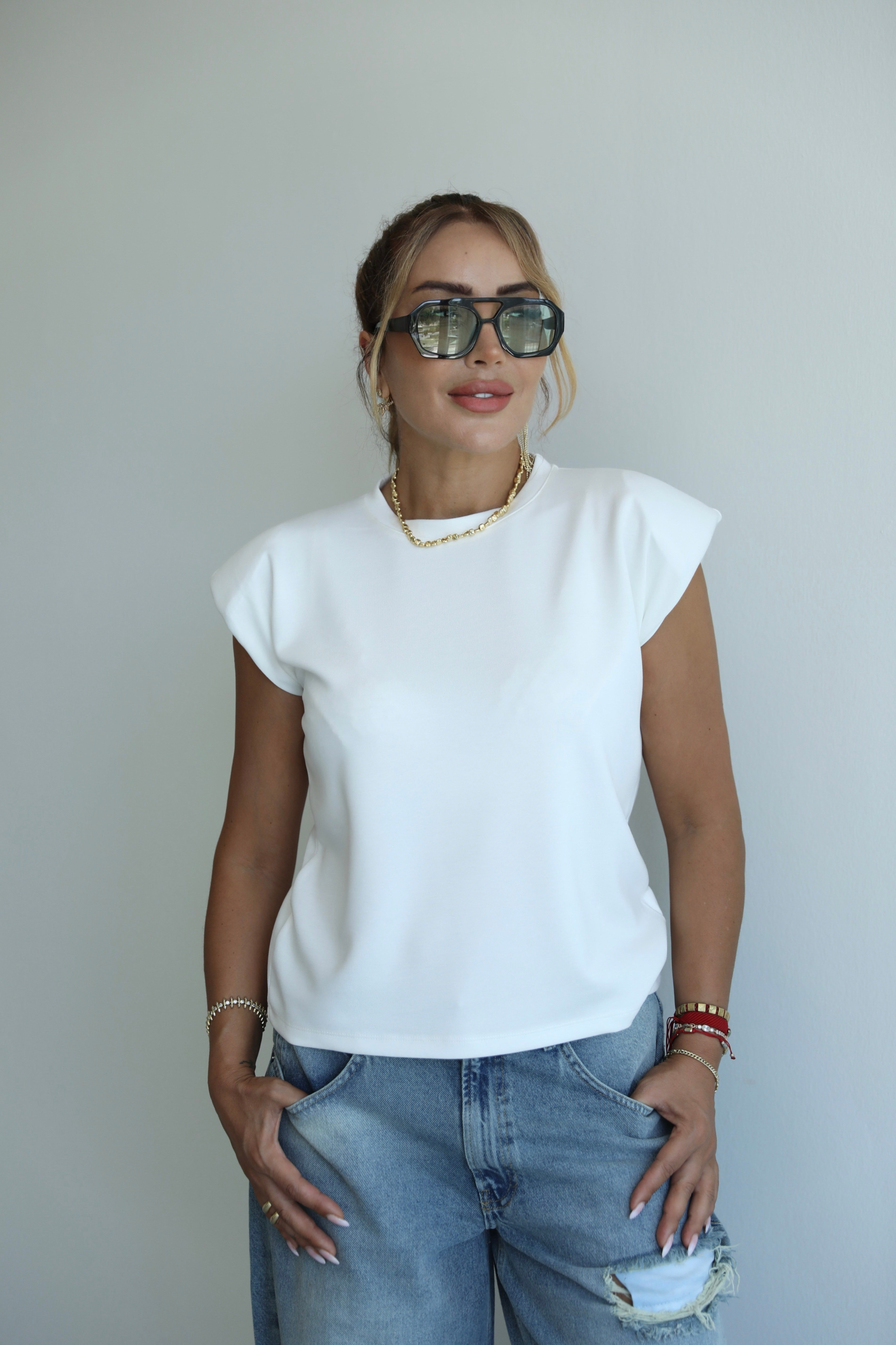 Beyaz Vatkalı Modal Basic T-shirt 