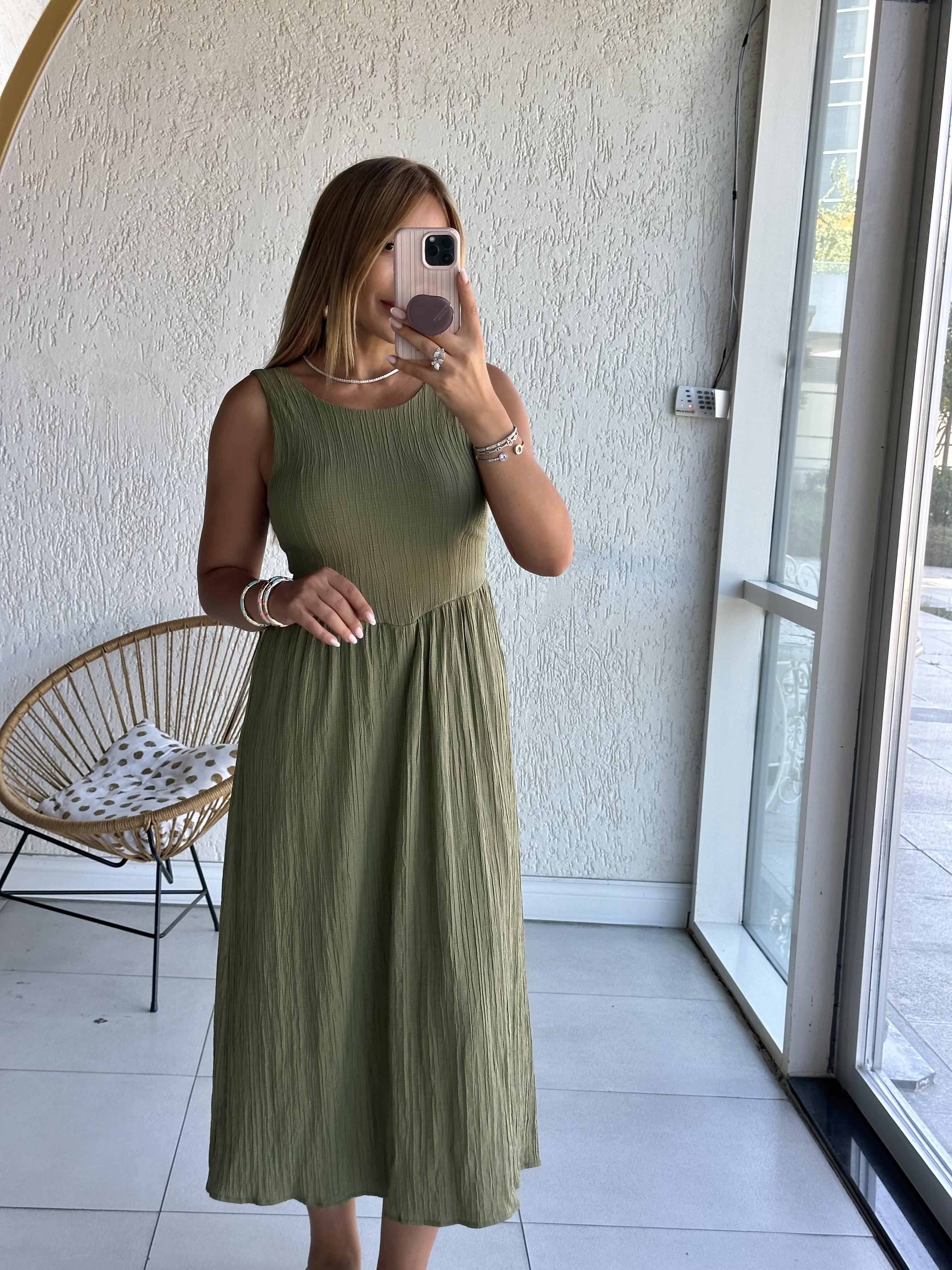 Çağla Yeşili Sırt U Elbise