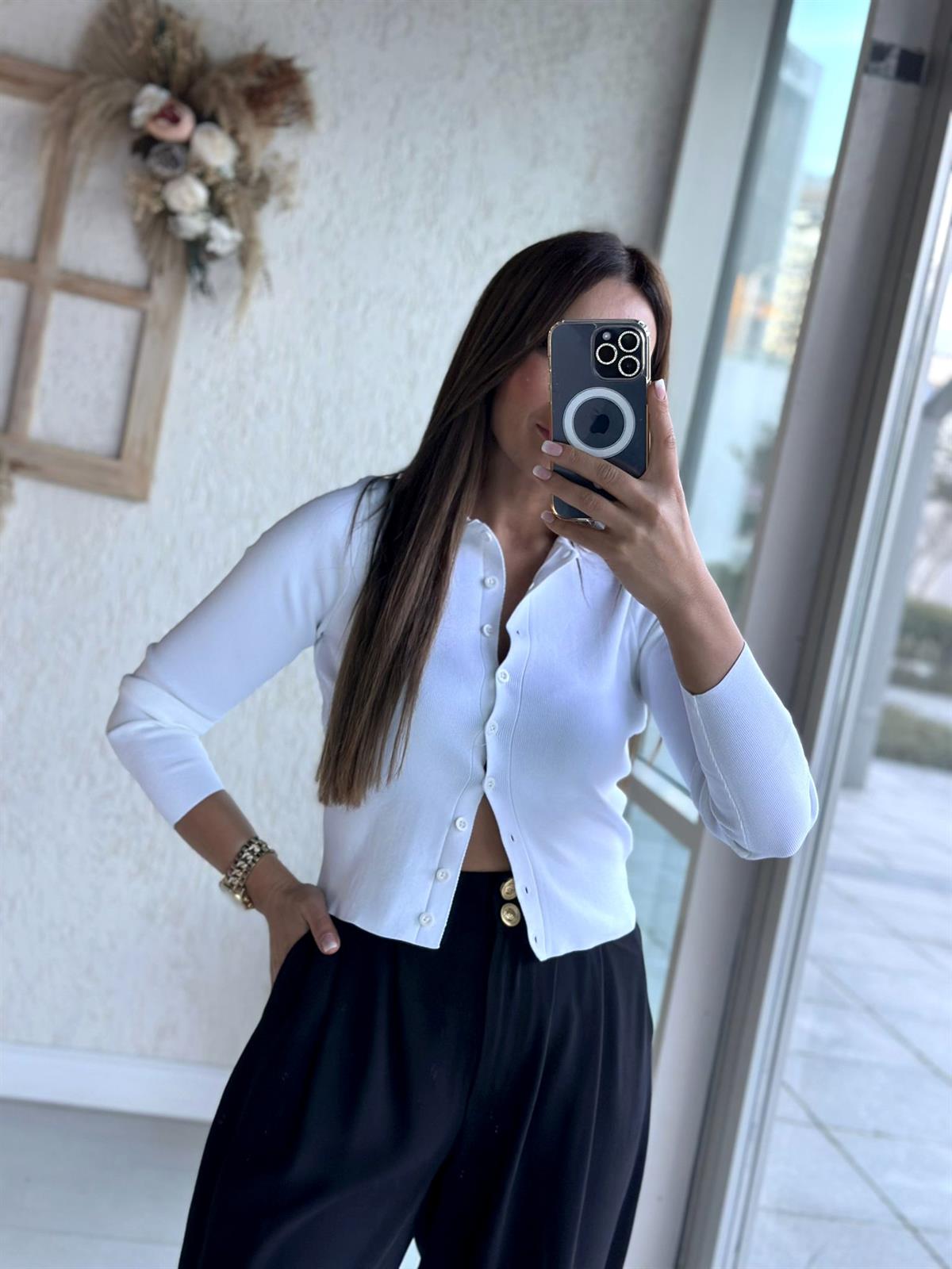 Ekru Düğmeli Polo Yaka Hırka
