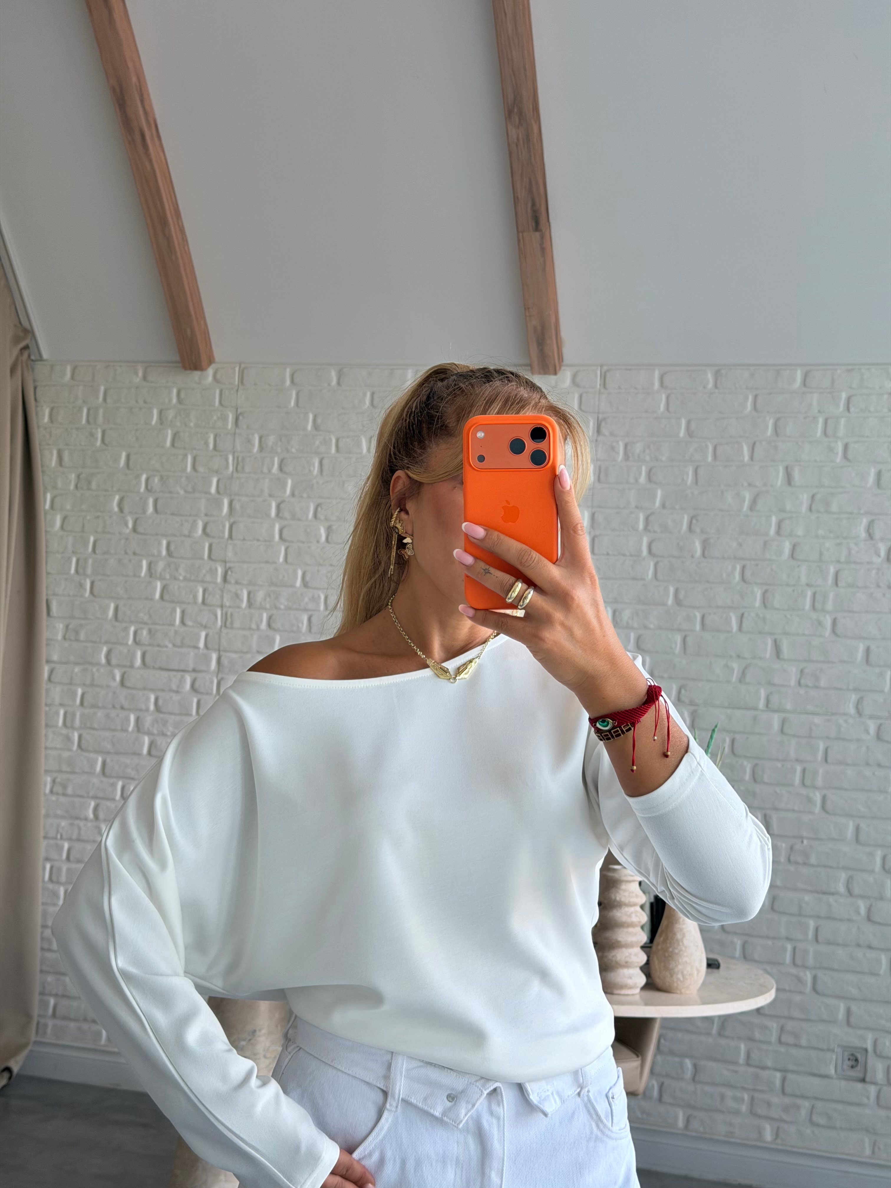 Ekru Düşük Omuz Basic Bluz