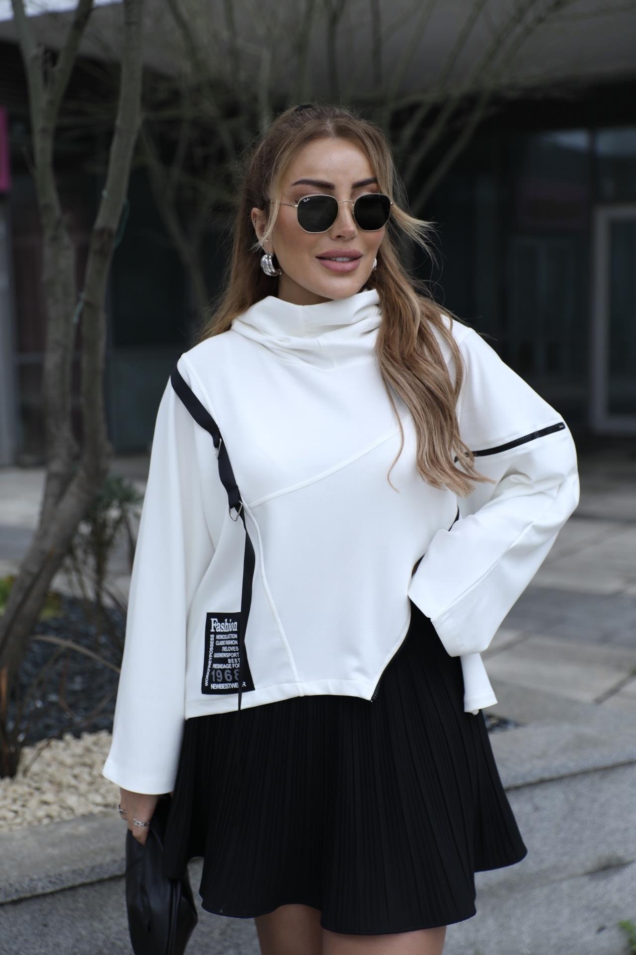 Ekru Kapüşonlu Fermuarlı Sweat