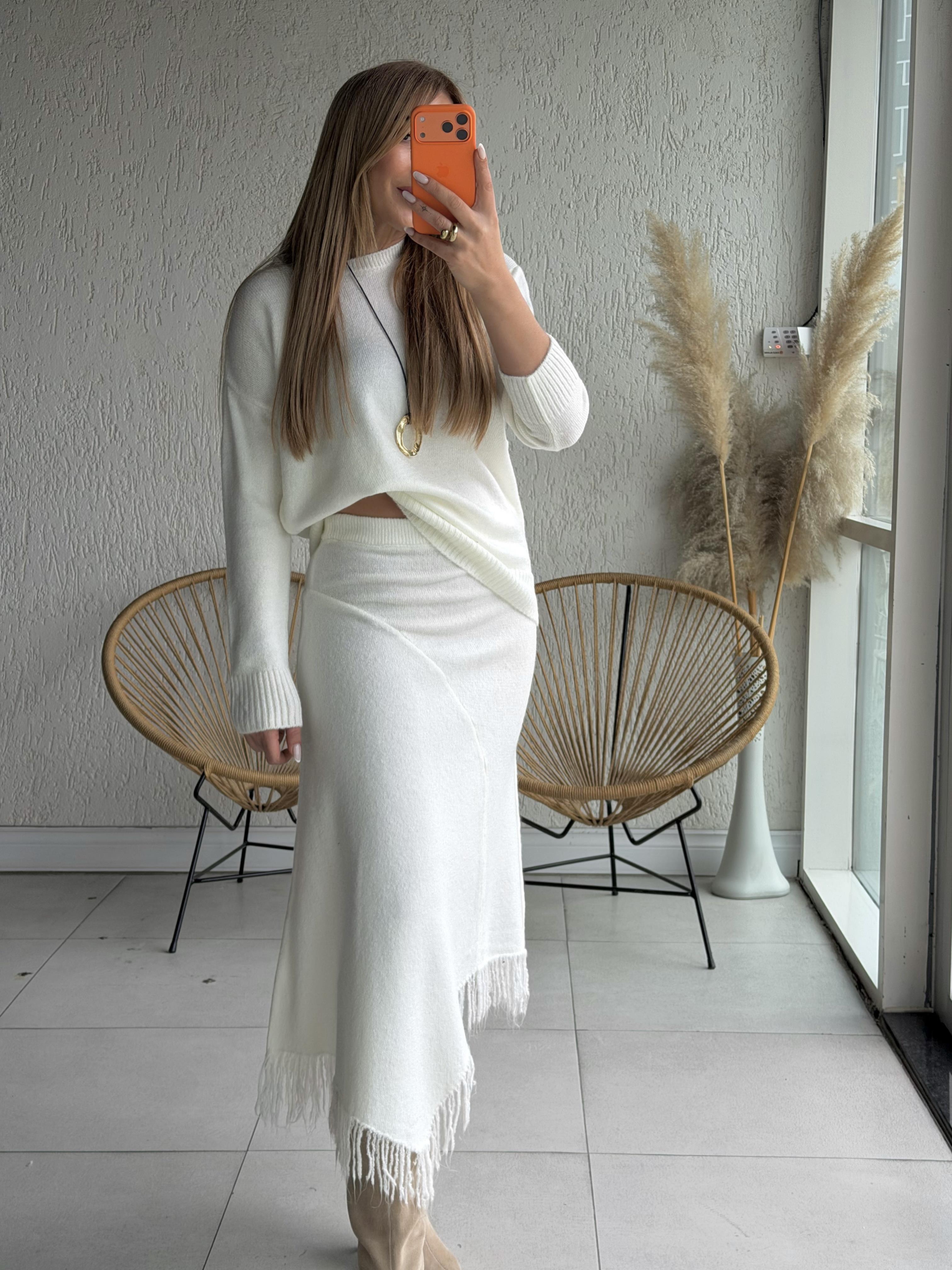 Ekru Püskül Detaylı Triko Etek 