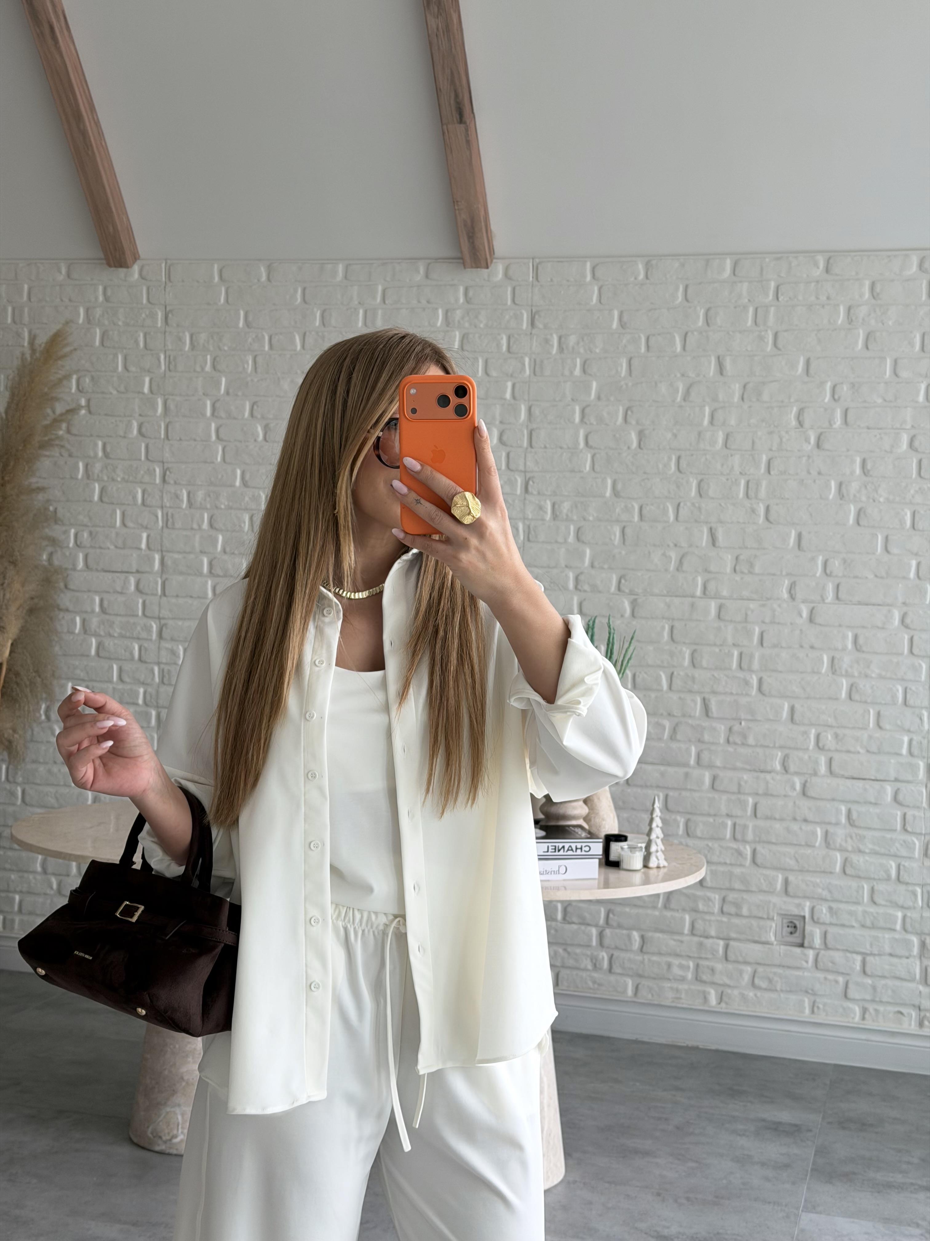 Ekru Üçlü Dokulu Takım