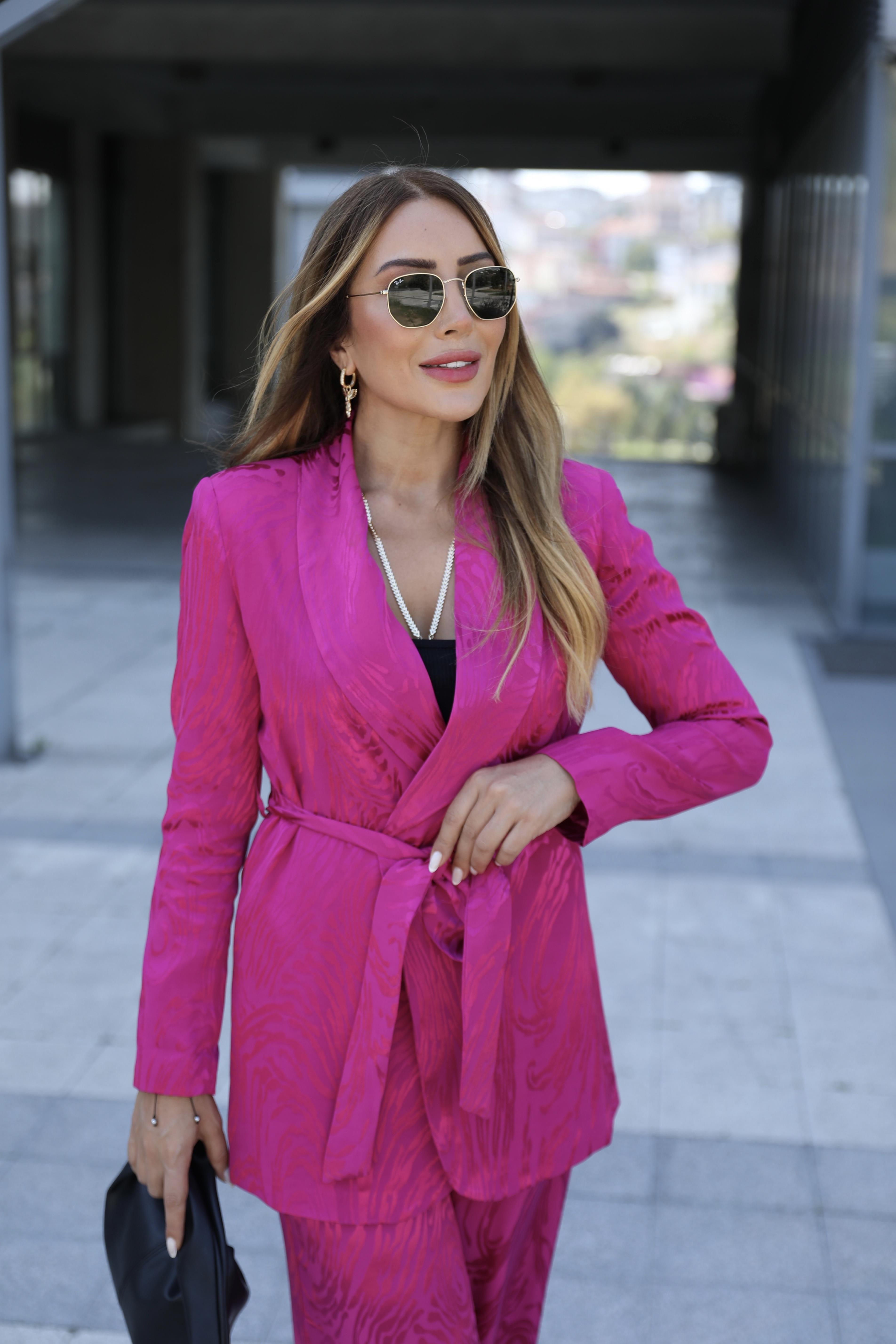Fuşya Jakarlı Kuşaklı Takım