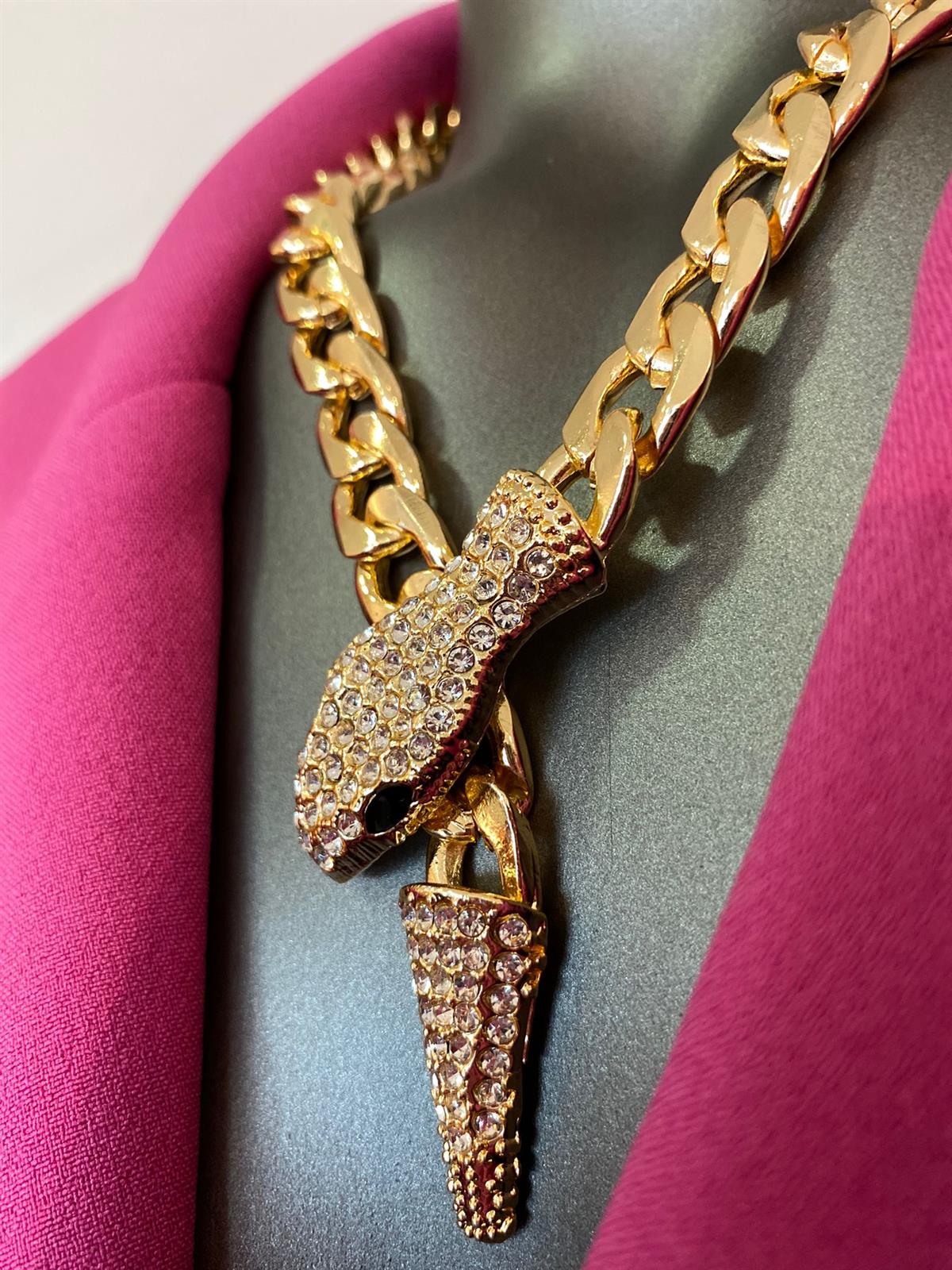 Gold Taşlı Mıknatıslı Kolye