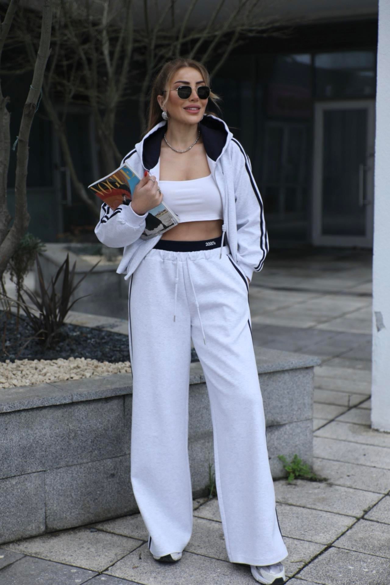 Gri Bel Detaylı Eşofman