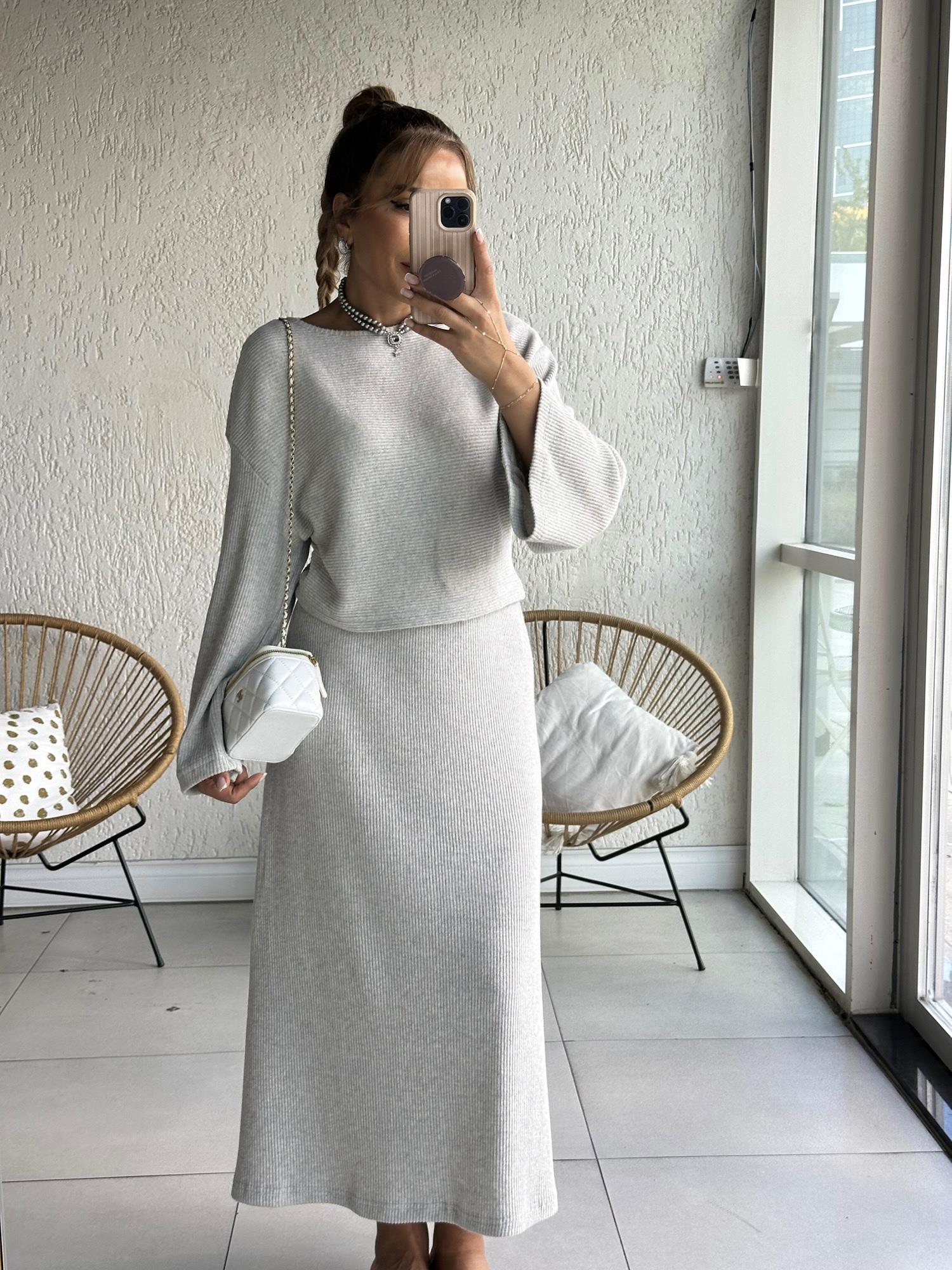 Gri Dokulu Etek Bluz Takım