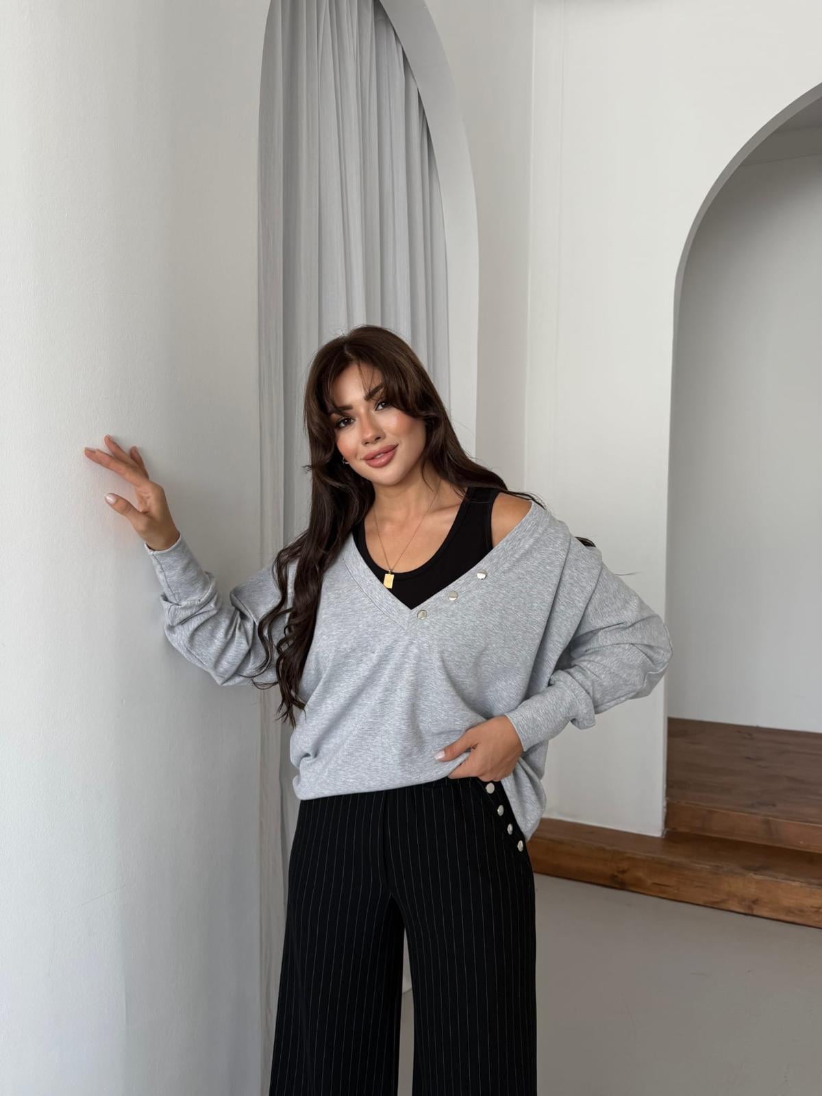 Gri Üçlü Tasarım Takım