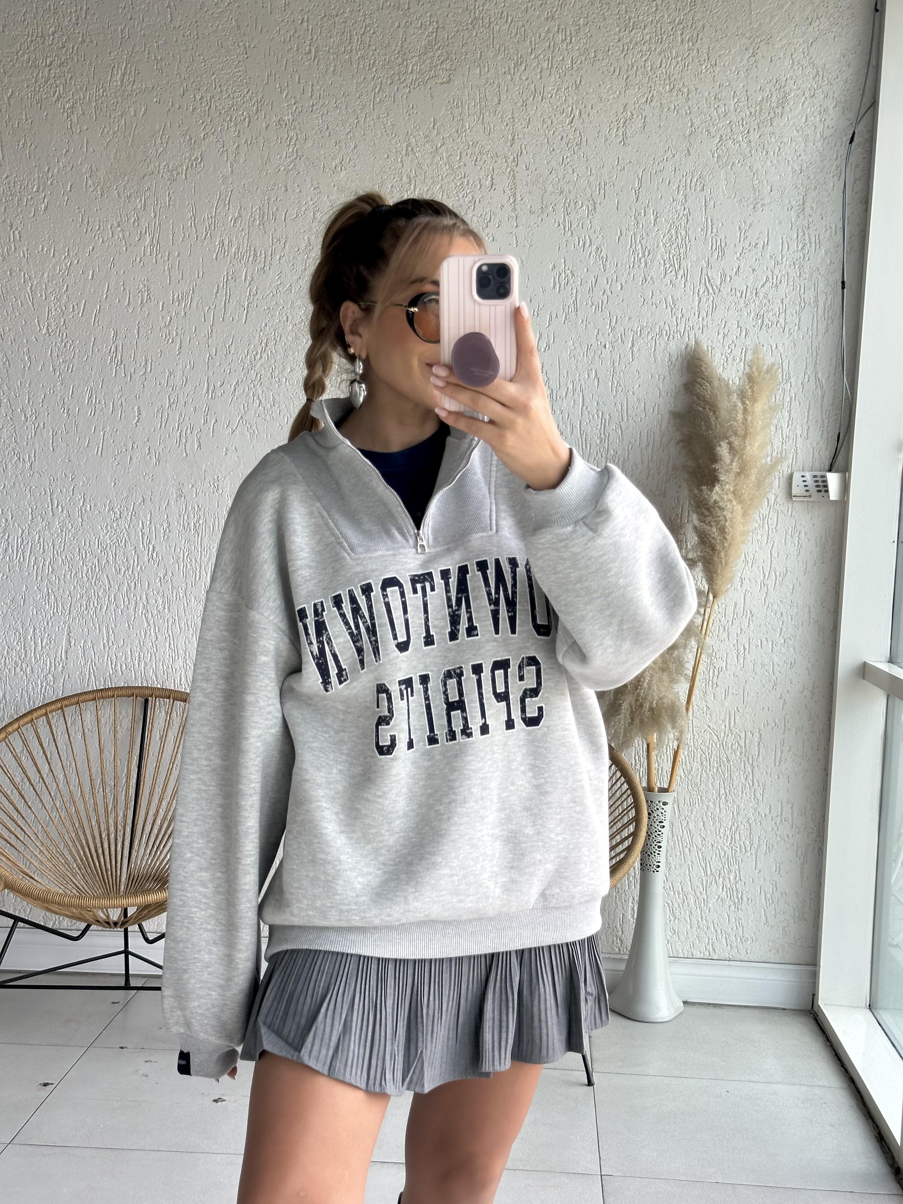 Gri Yazı Detaylı Sweat