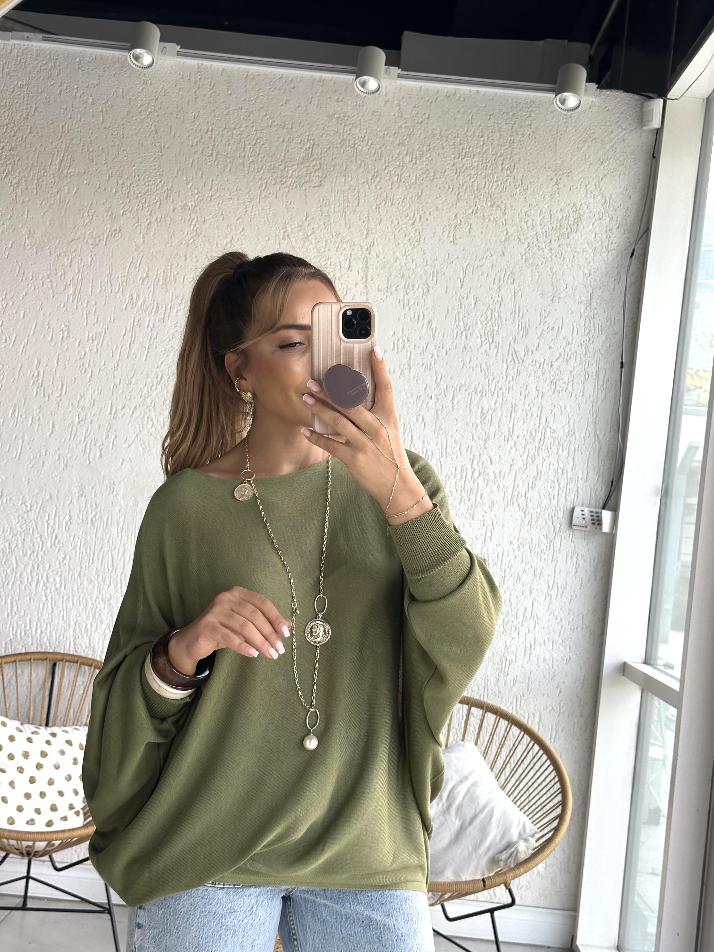 Haki Salaş Triko Bluz