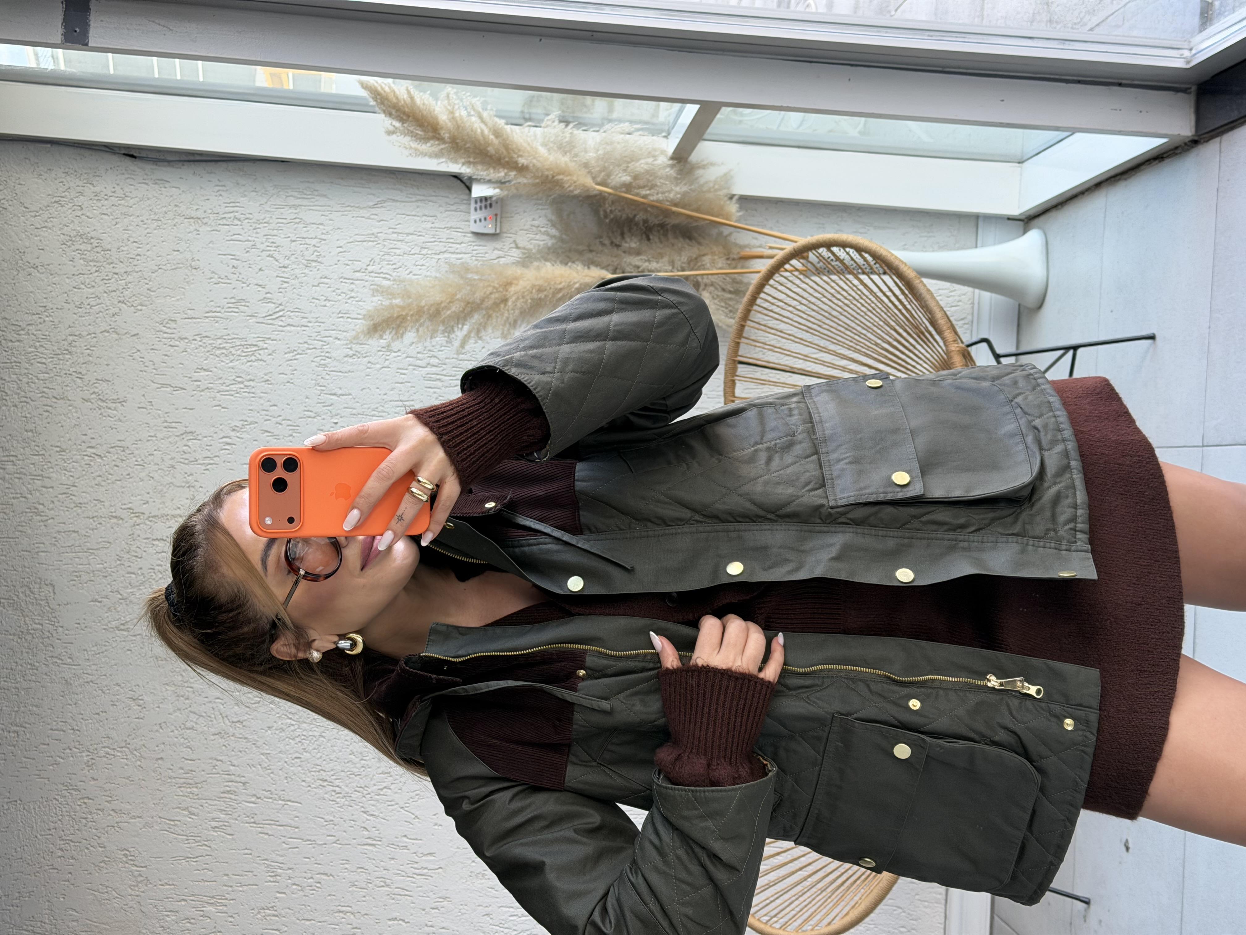 Haki Tasarım Kadife Detaylı Mont