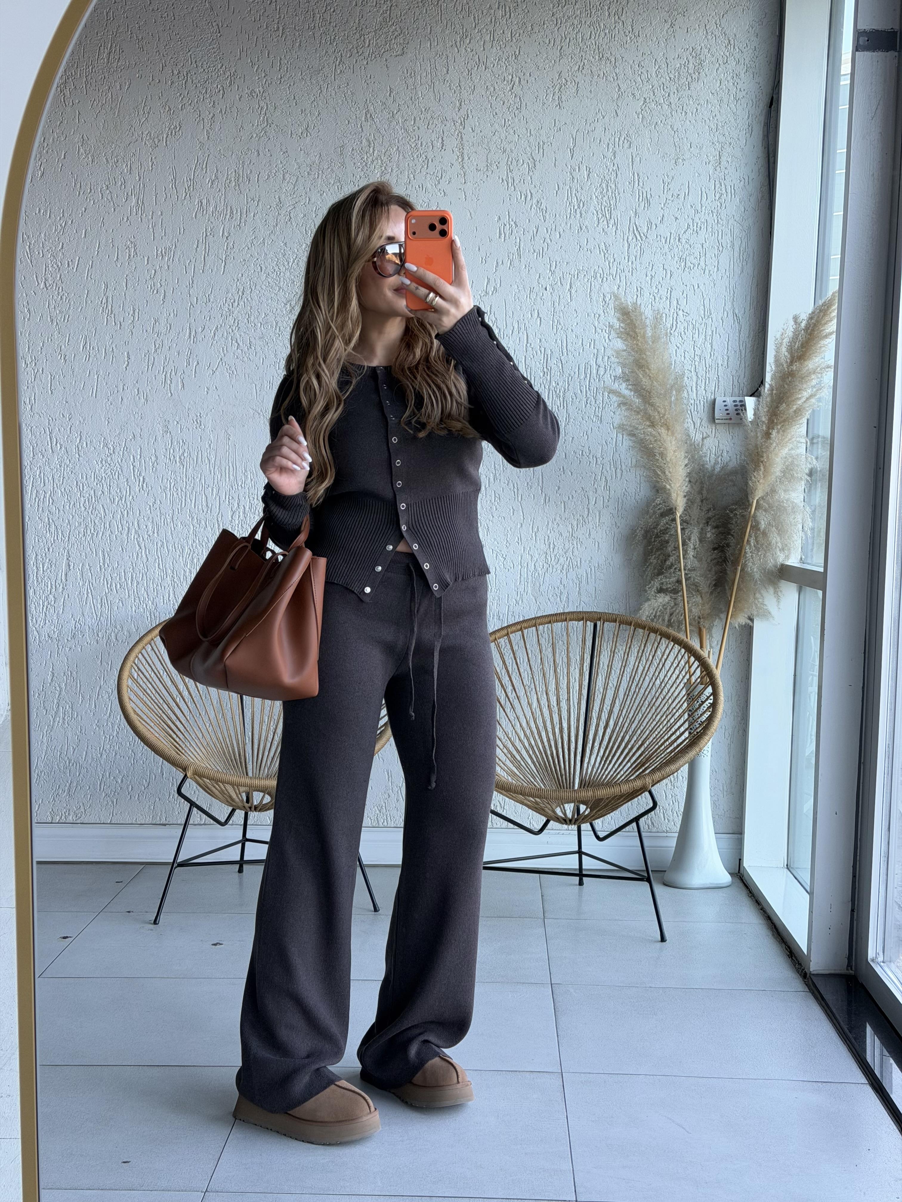 Kahve Çıtçıt Detaylı Triko Takım 