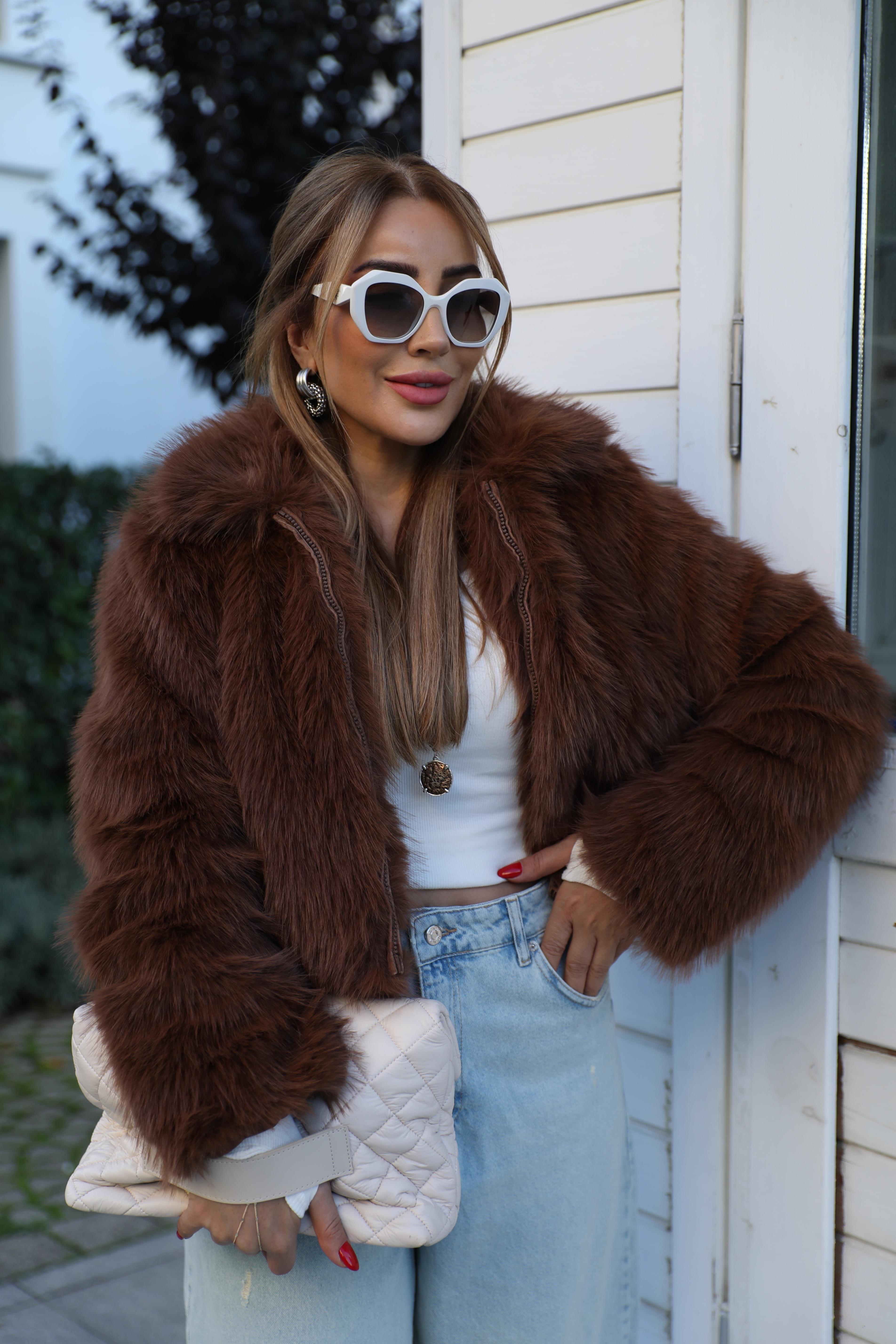 Kahve Fermuarlı Kürk