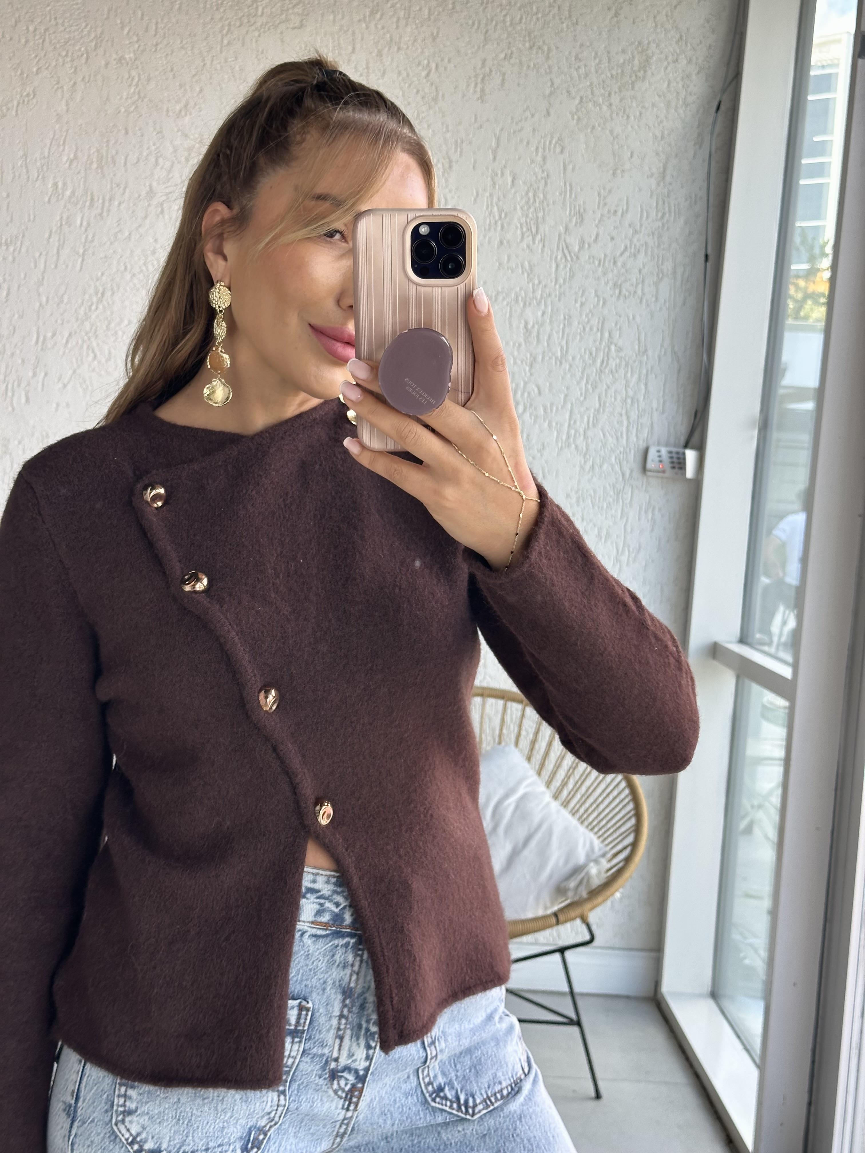 Kahve Kırçıllı Gold Düğmeli Hırka