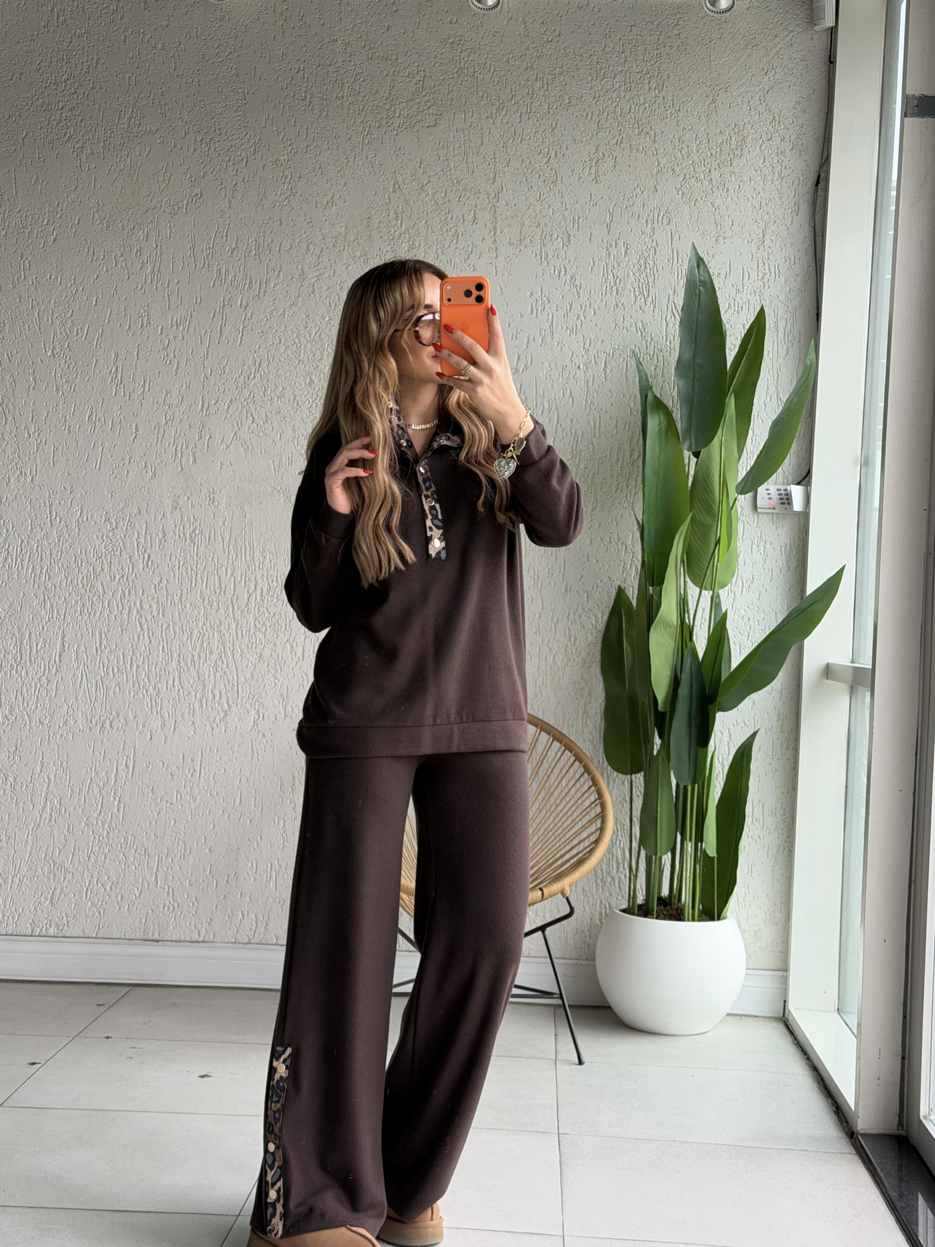 Kahve Leopar Detaylı Çıtçıtlı Takım 