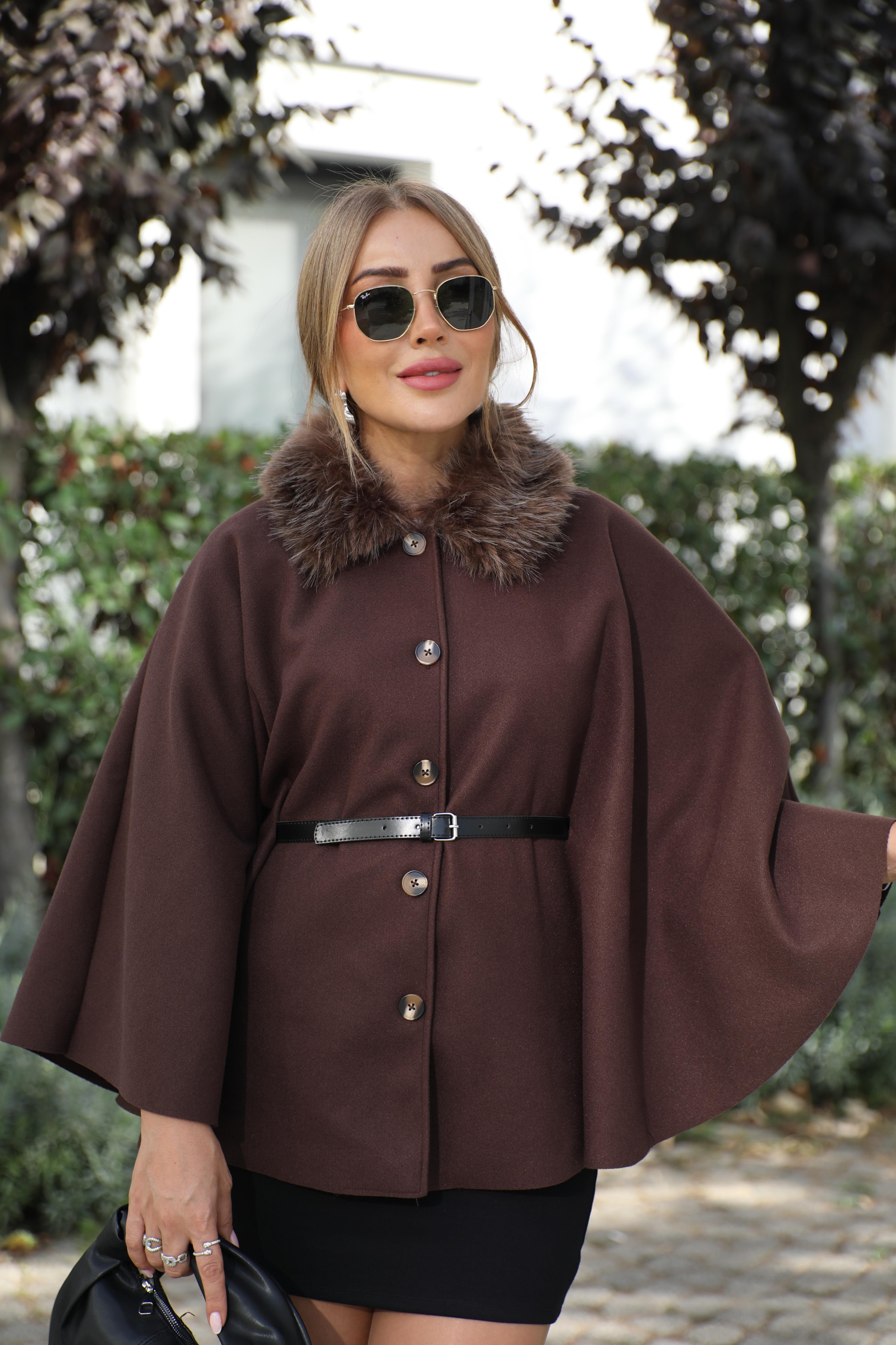 Kahve Yakası Kürklü Panço