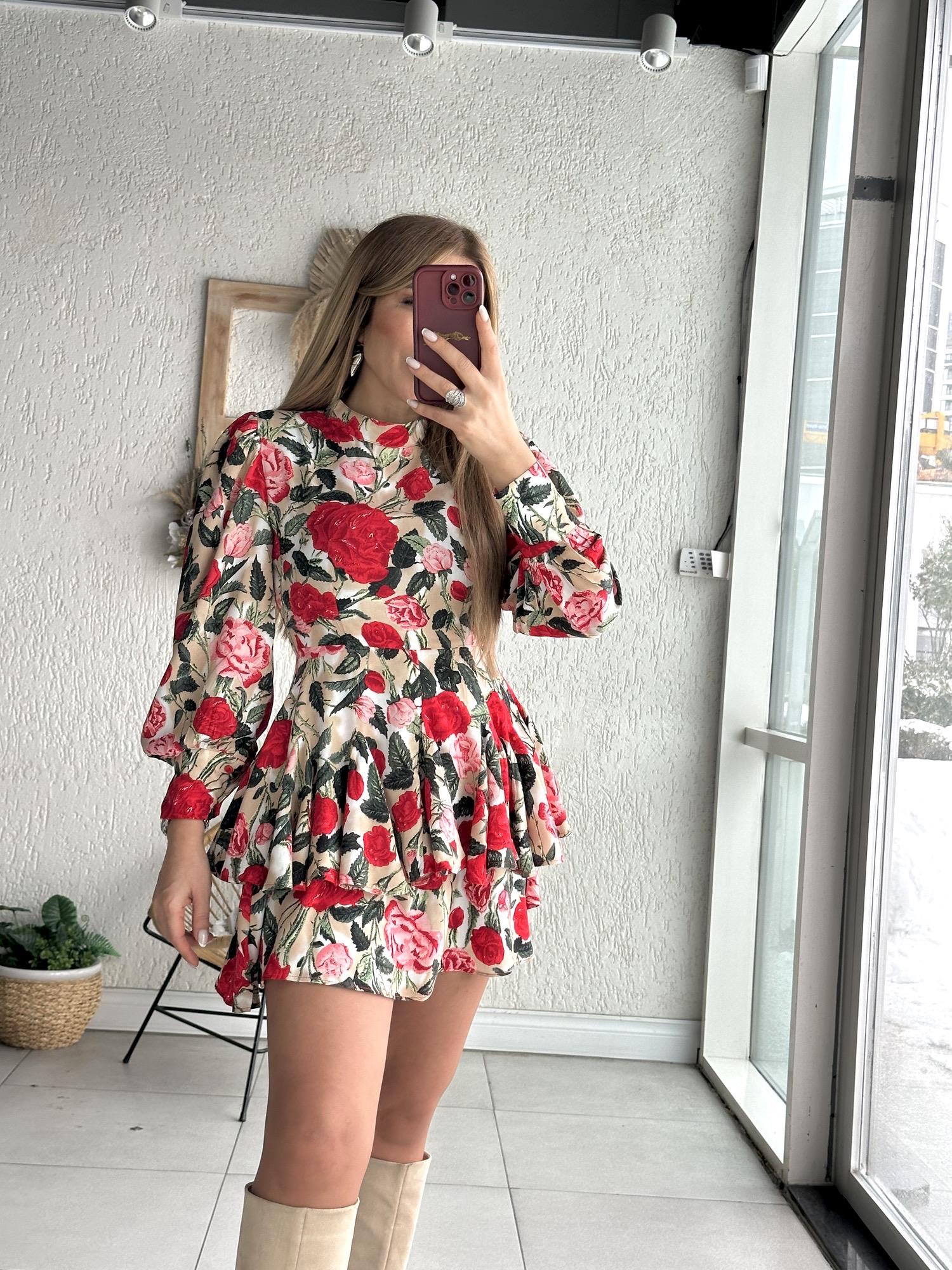 Kırmızı Çiçekli Volanlı Elbise