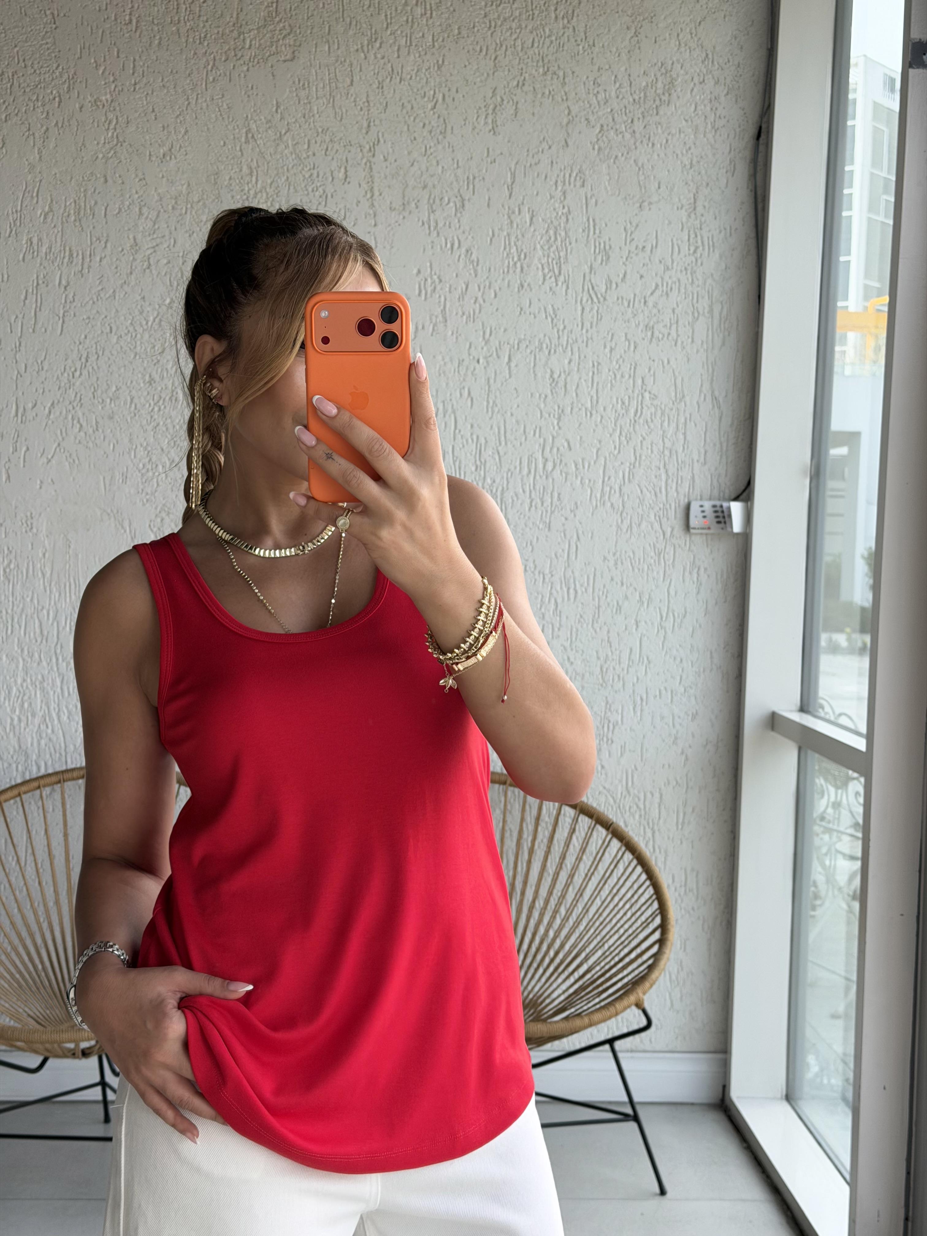 Kırmızı Kalın Askılı Atlet Bluz