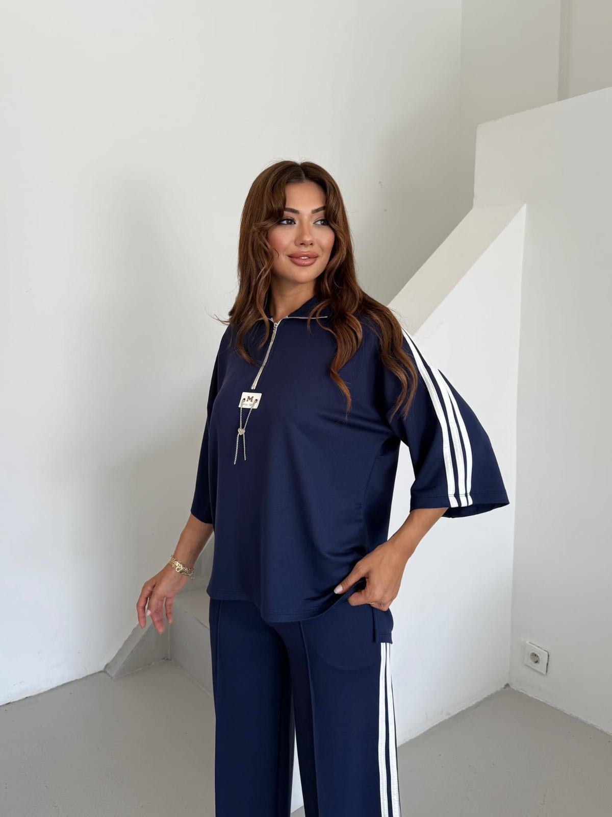 Lacivert Armalı Takım 