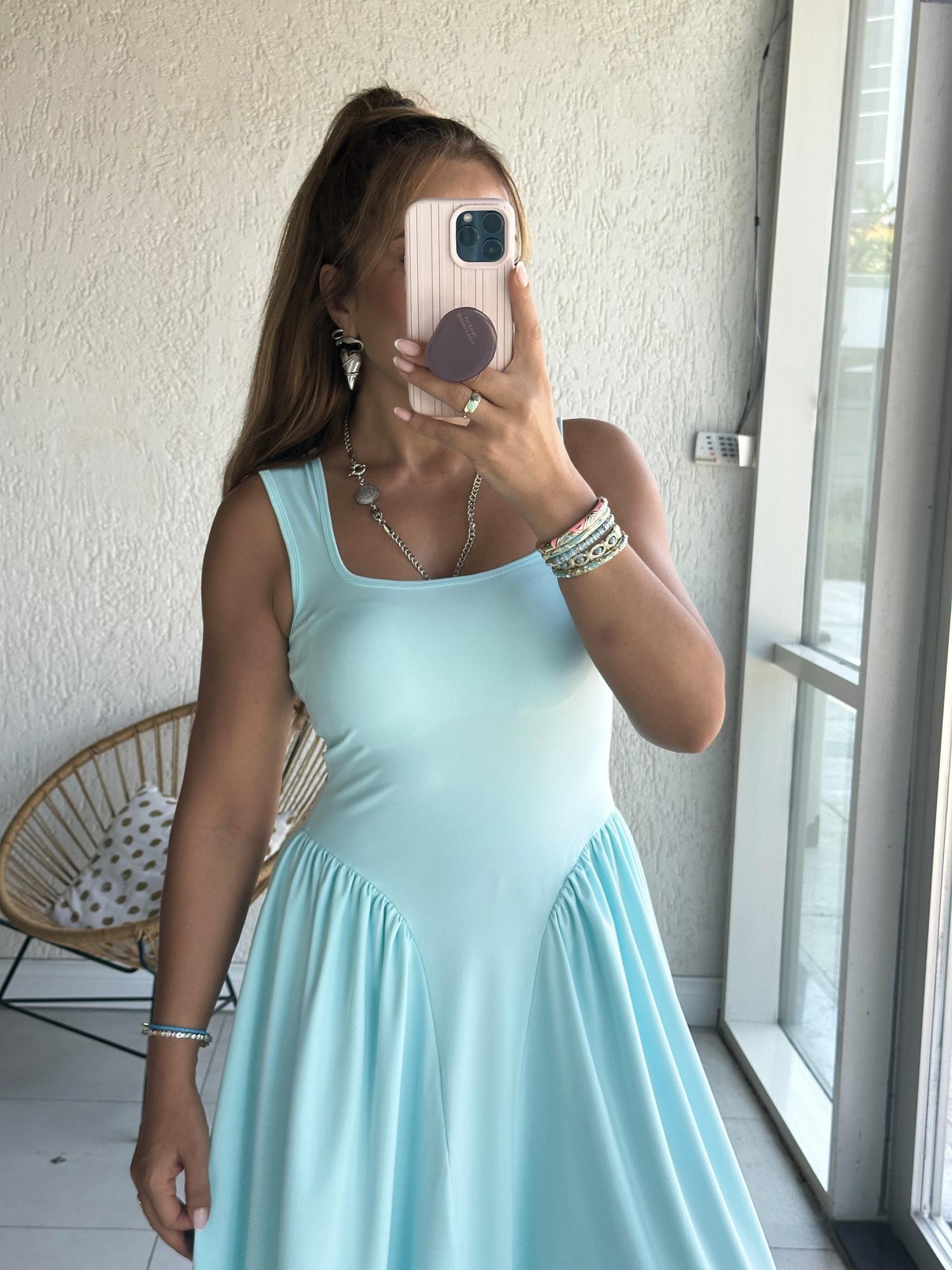 Mavi Kare Yaka Muadil Elbise 