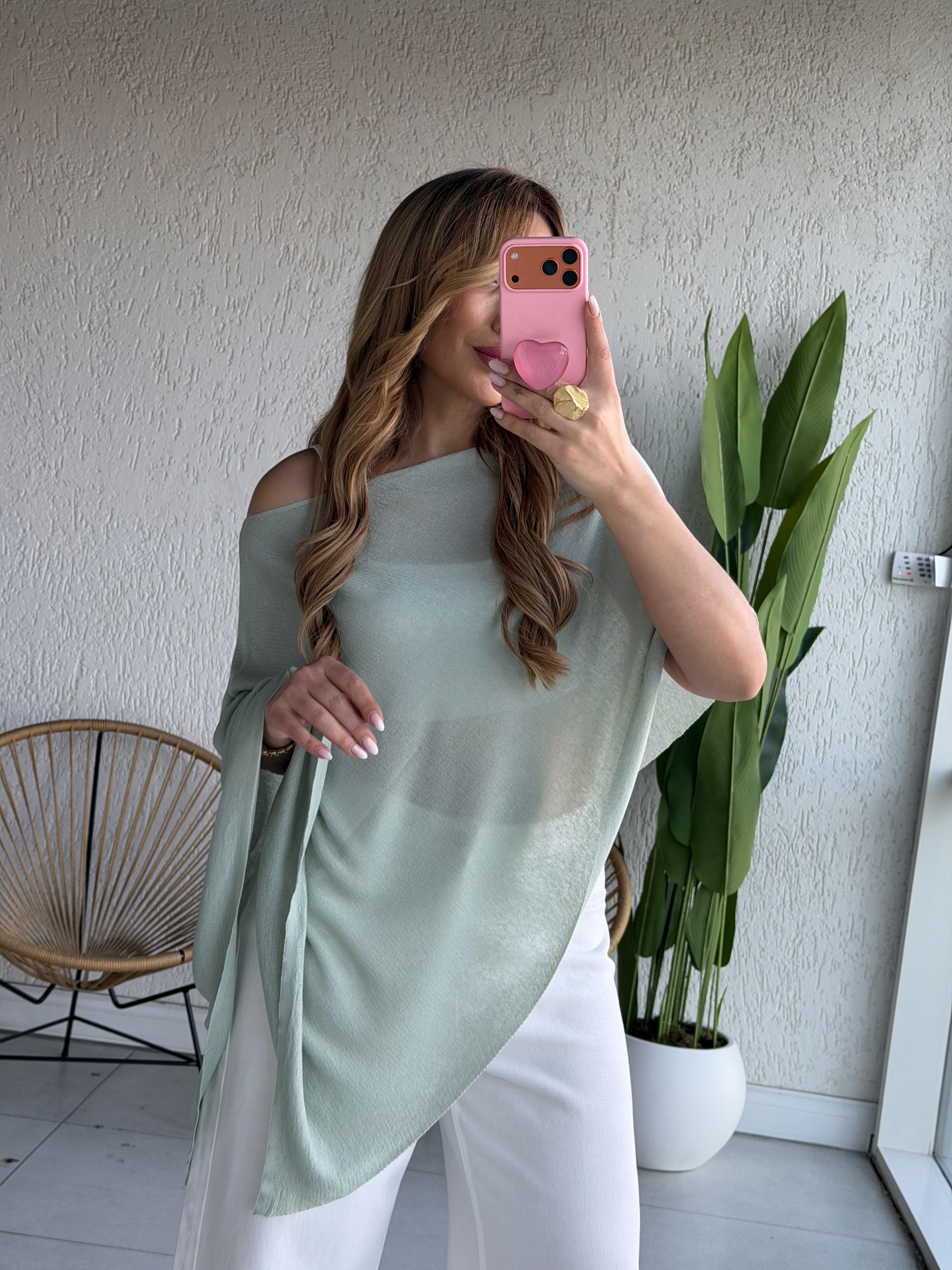 Mint Yeşili Simli Asimetrik Pelerin Bluz