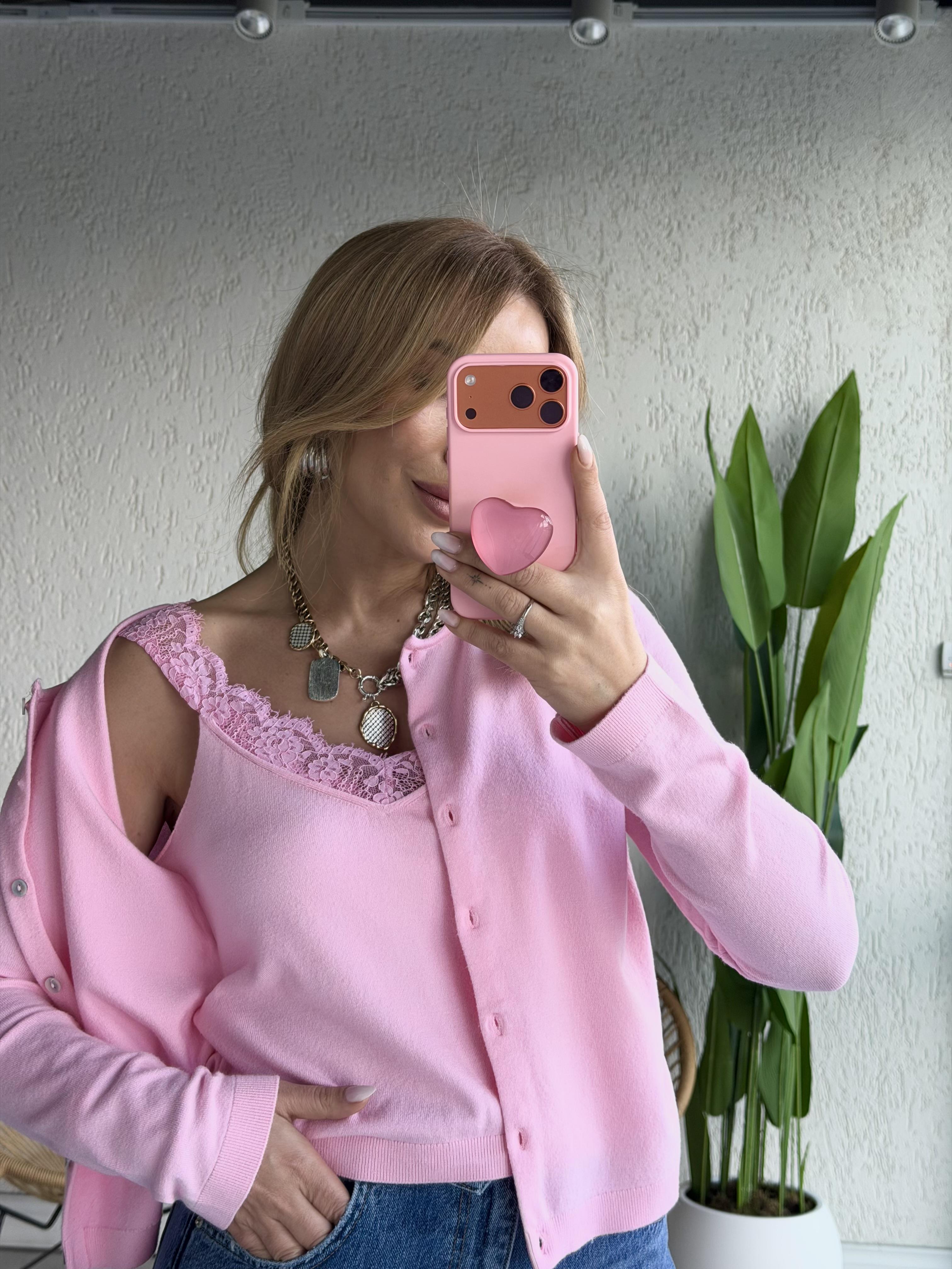 Pembe Dantelli Hırkalı Bluz