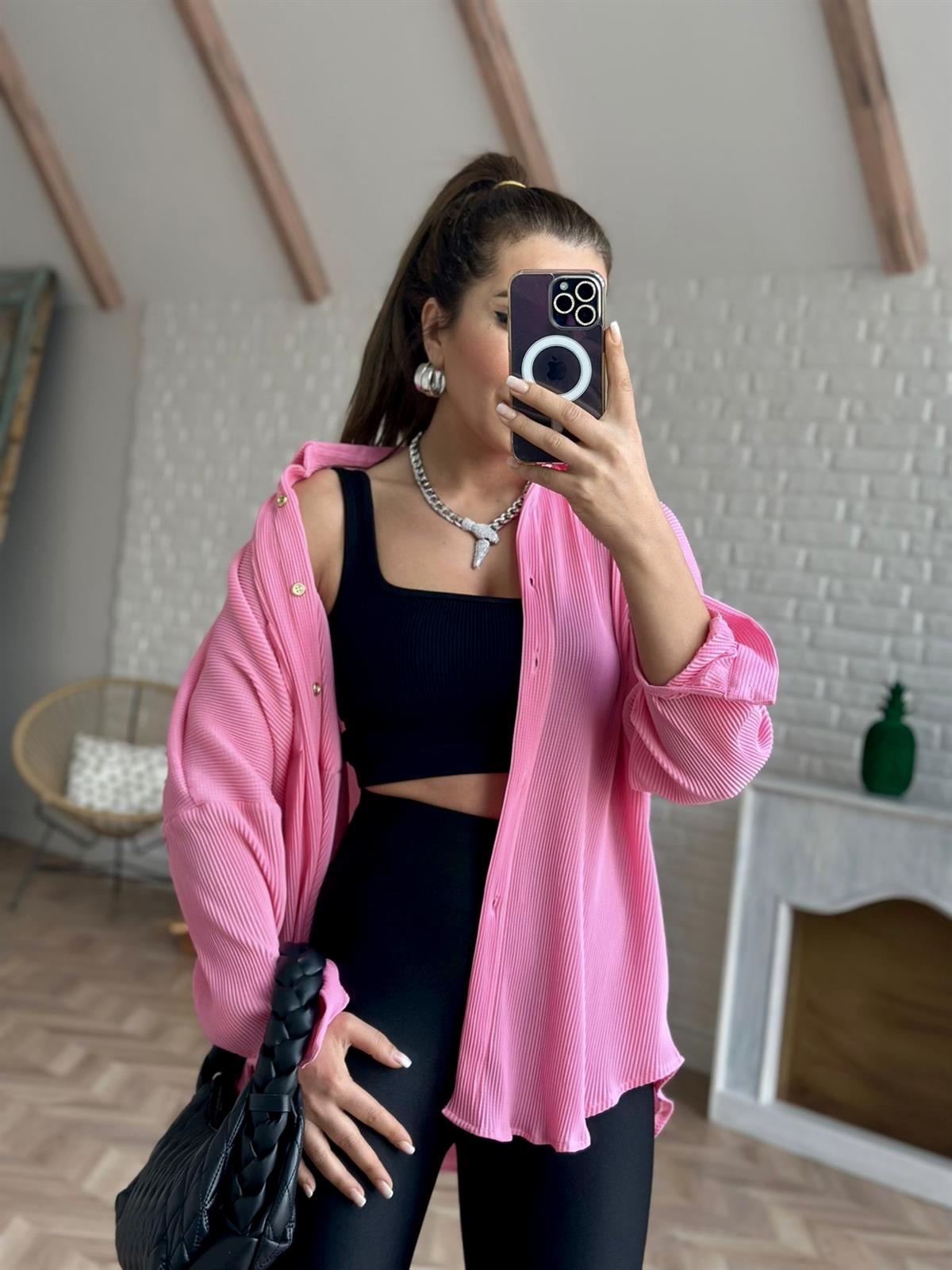 Pembe Pilise Gömlek