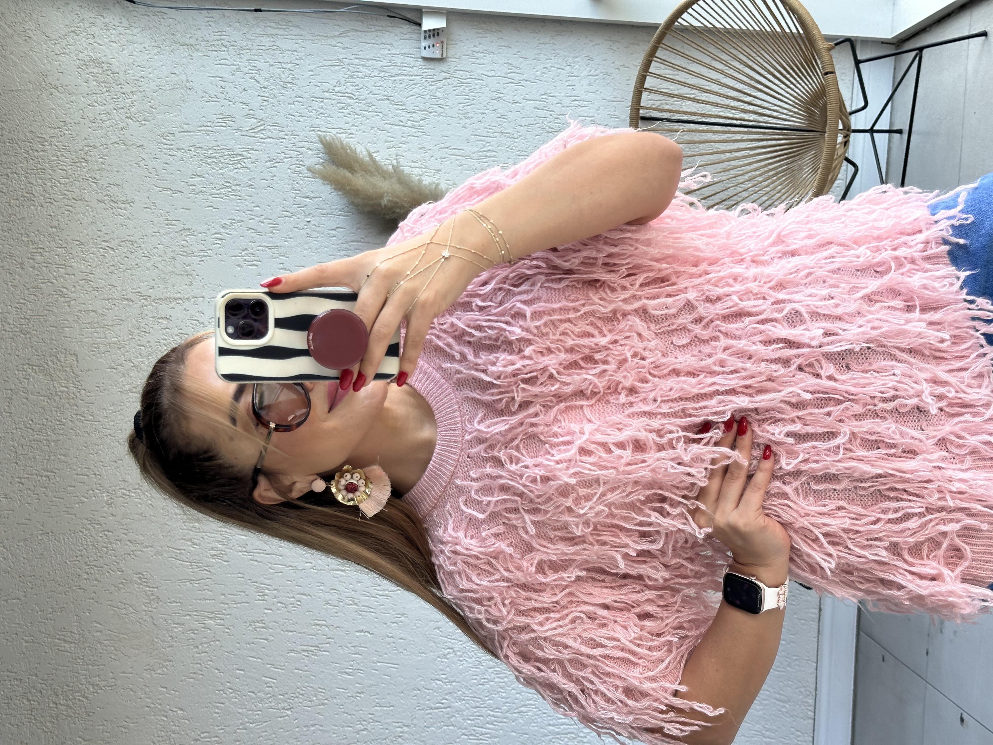 Pembe Püsküllü Triko Kazak 