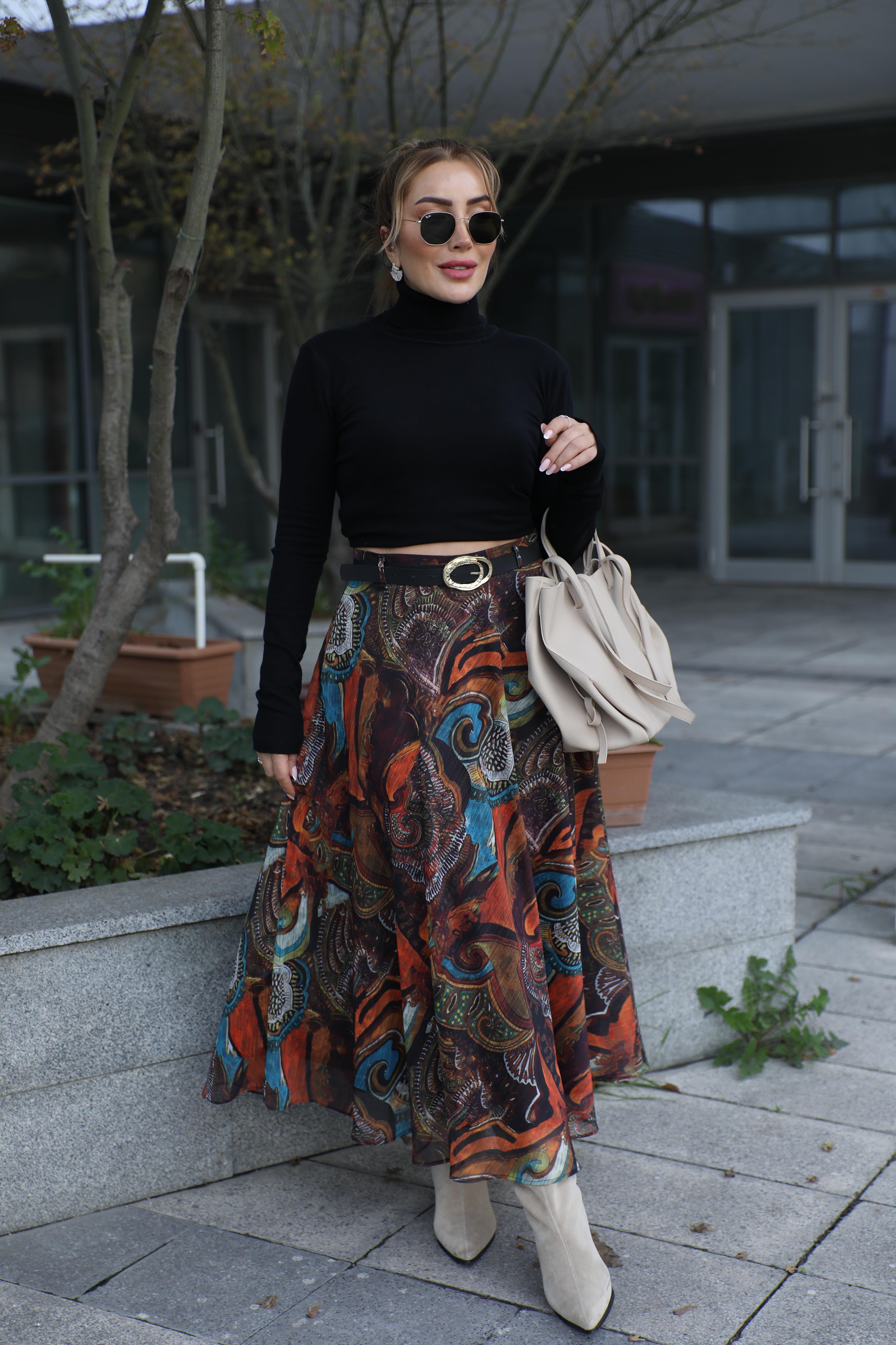 Renkli Desenli Kemerli Etek 