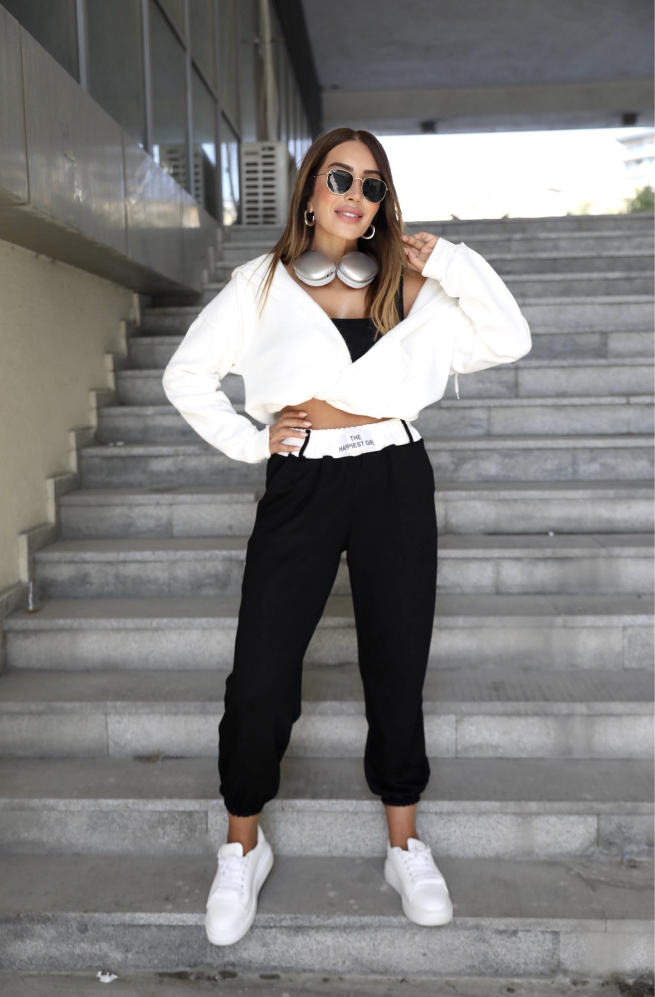 Siyah Arma Detaylı Eşofman