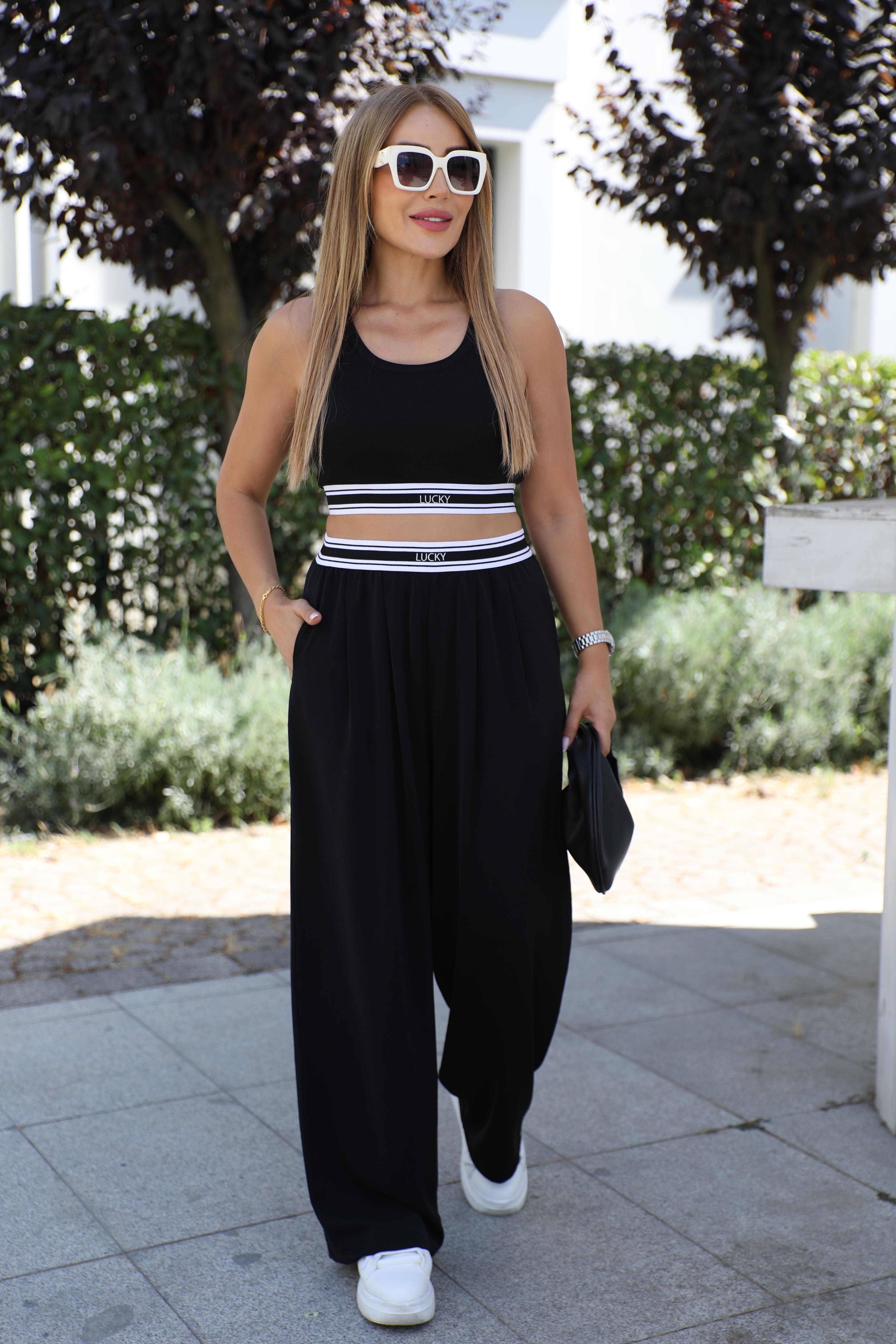 Siyah Beyaz Bel Detaylı Pantolon