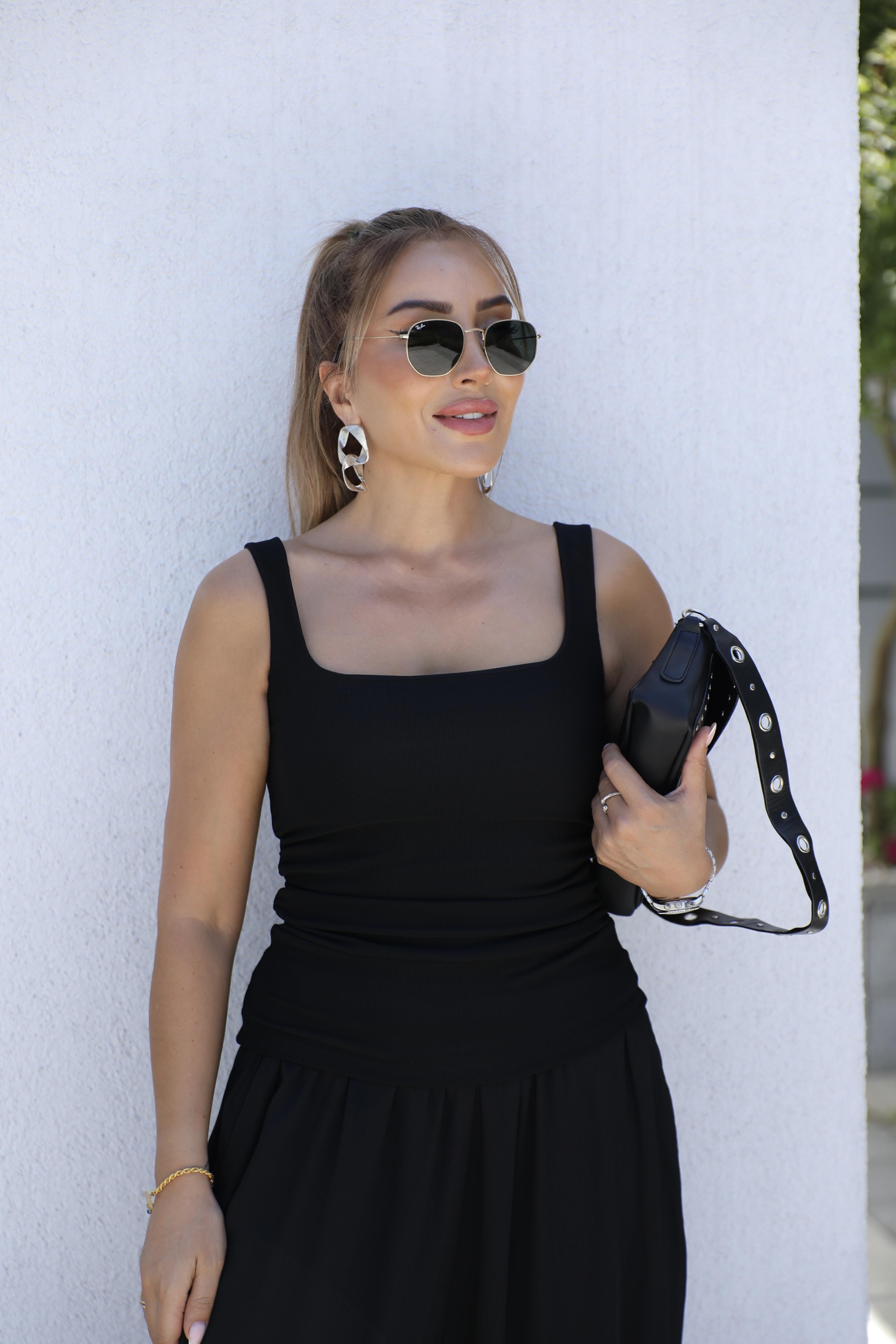 Siyah Büzgü Detay Ottoman Bluz