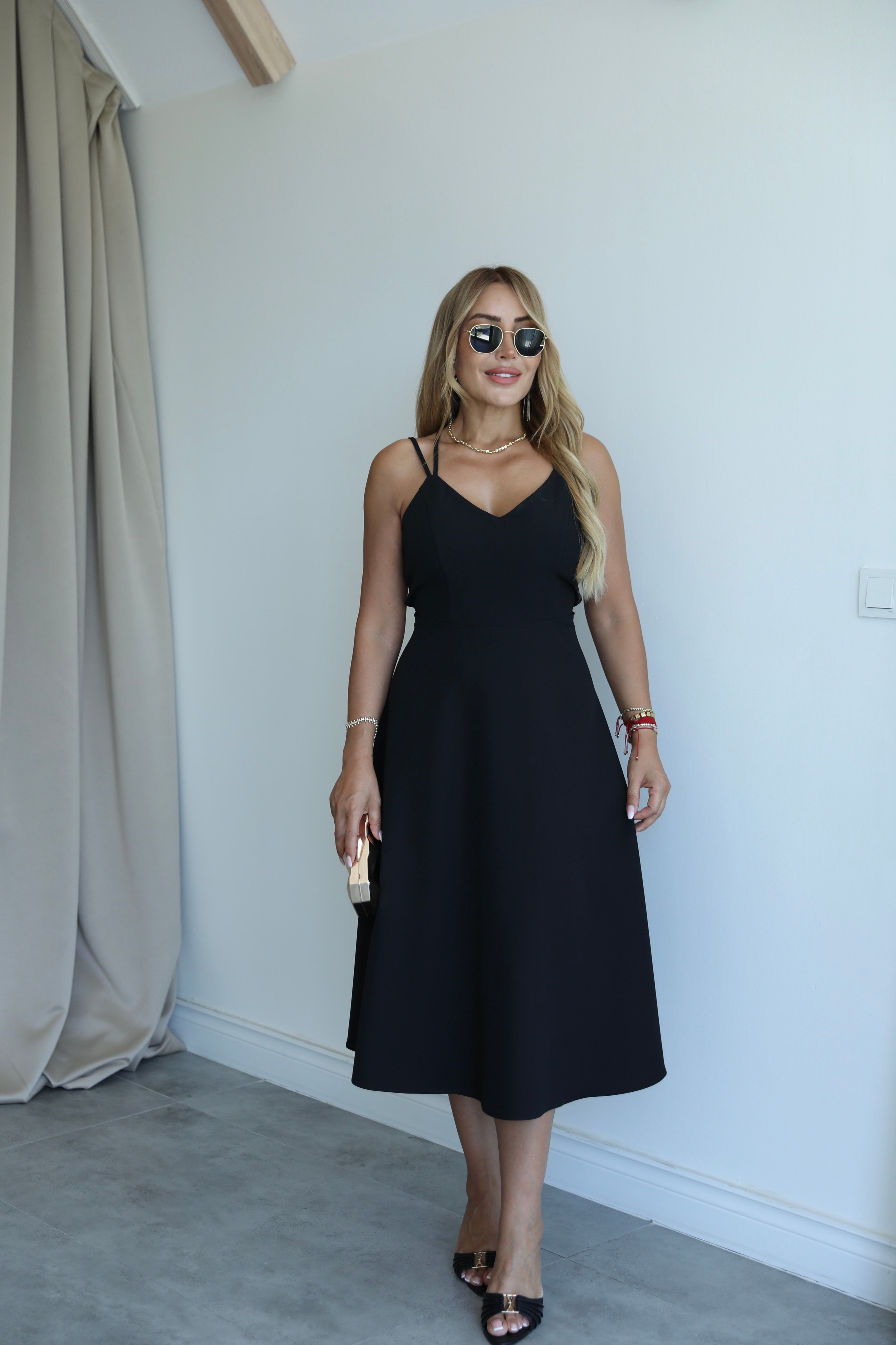 Siyah Çapraz Sırt Detaylı Çan Elbise 
