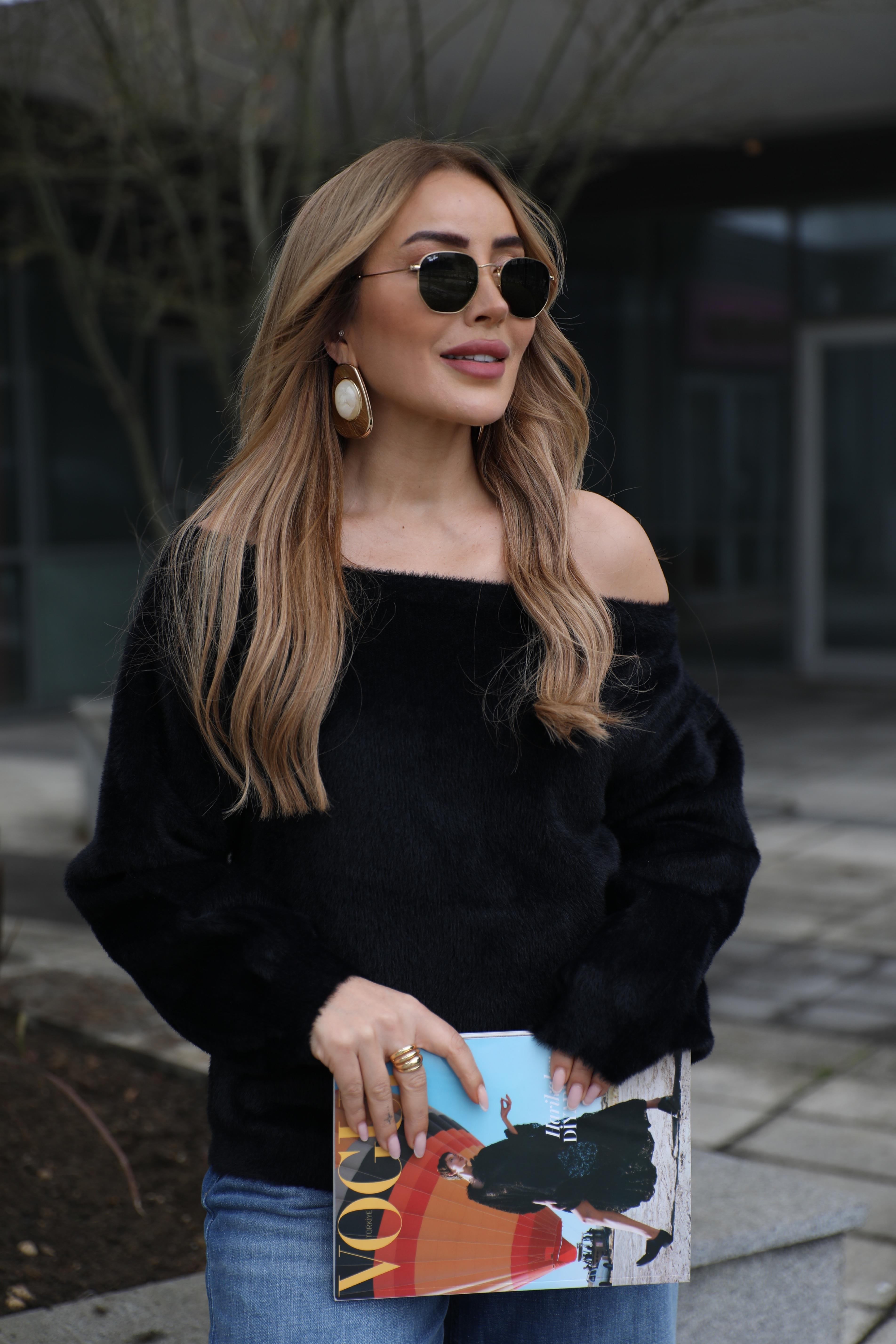 Siyah Dokulu Madonna Kazak 