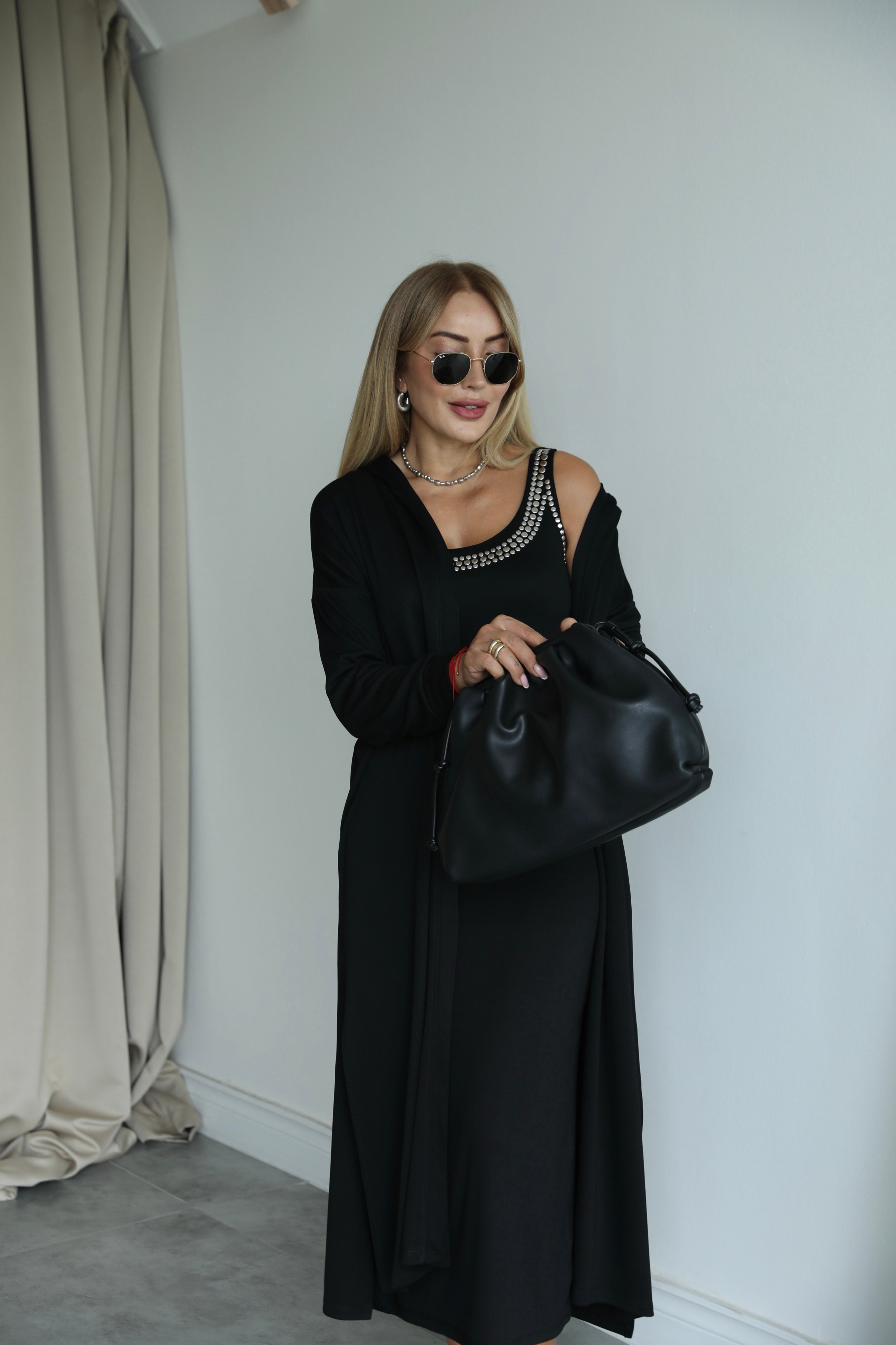 Siyah Drop Taşlı Hırkalı Elbise