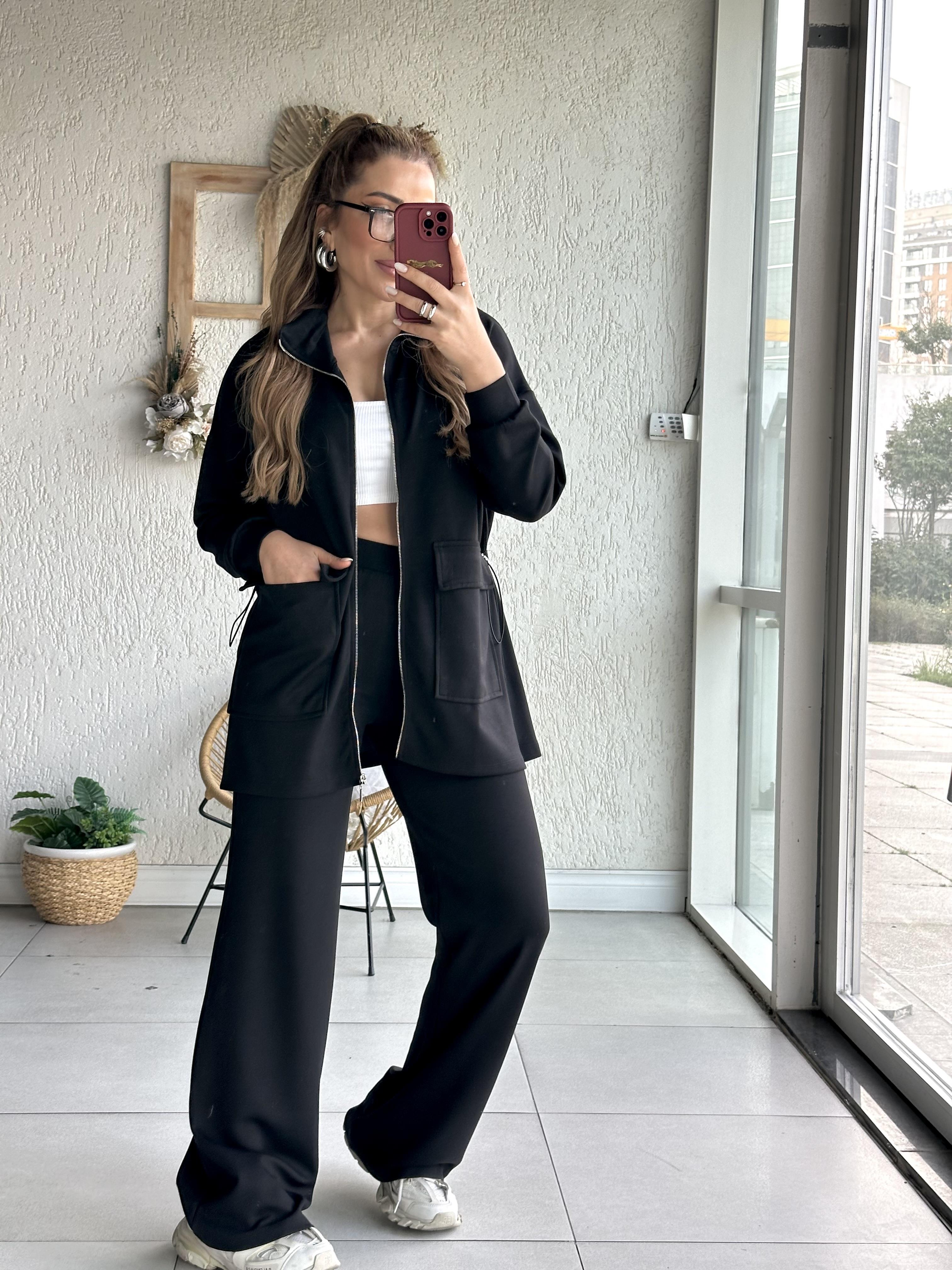 Siyah Hırkalı Takım