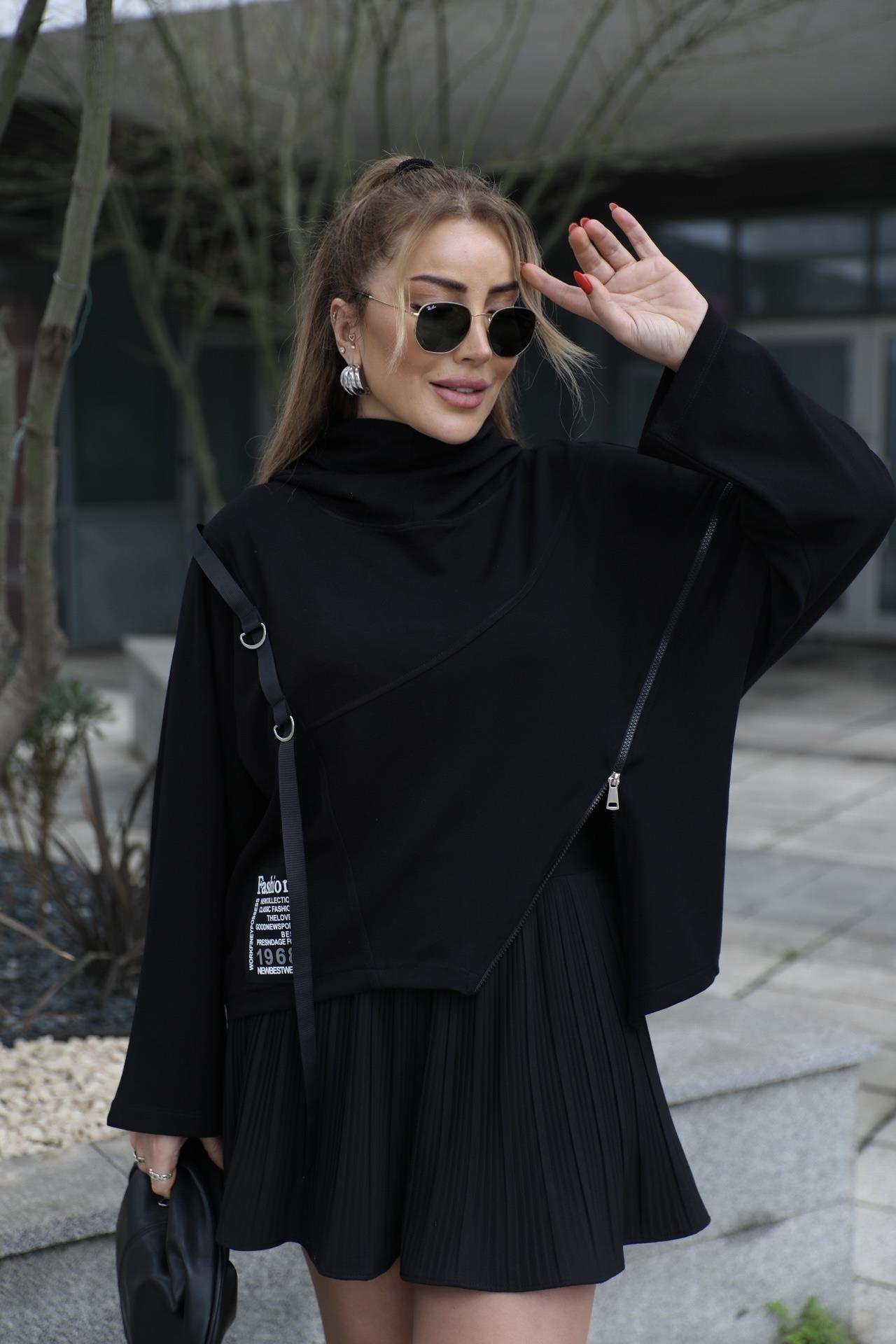 Siyah Kapüşonlu Fermuarlı Sweat