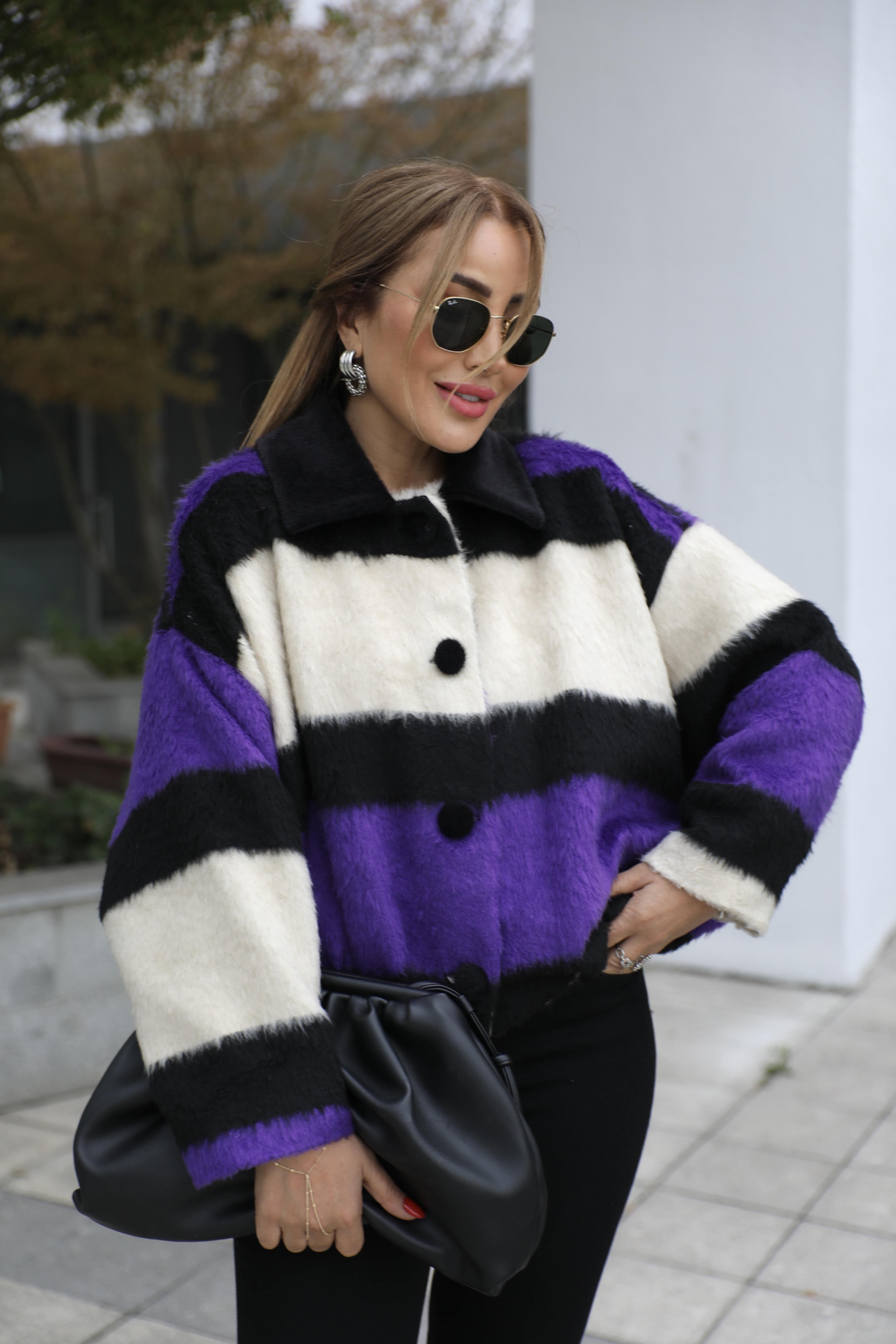 Siyah Mor Çizgili Kürk Kaban
