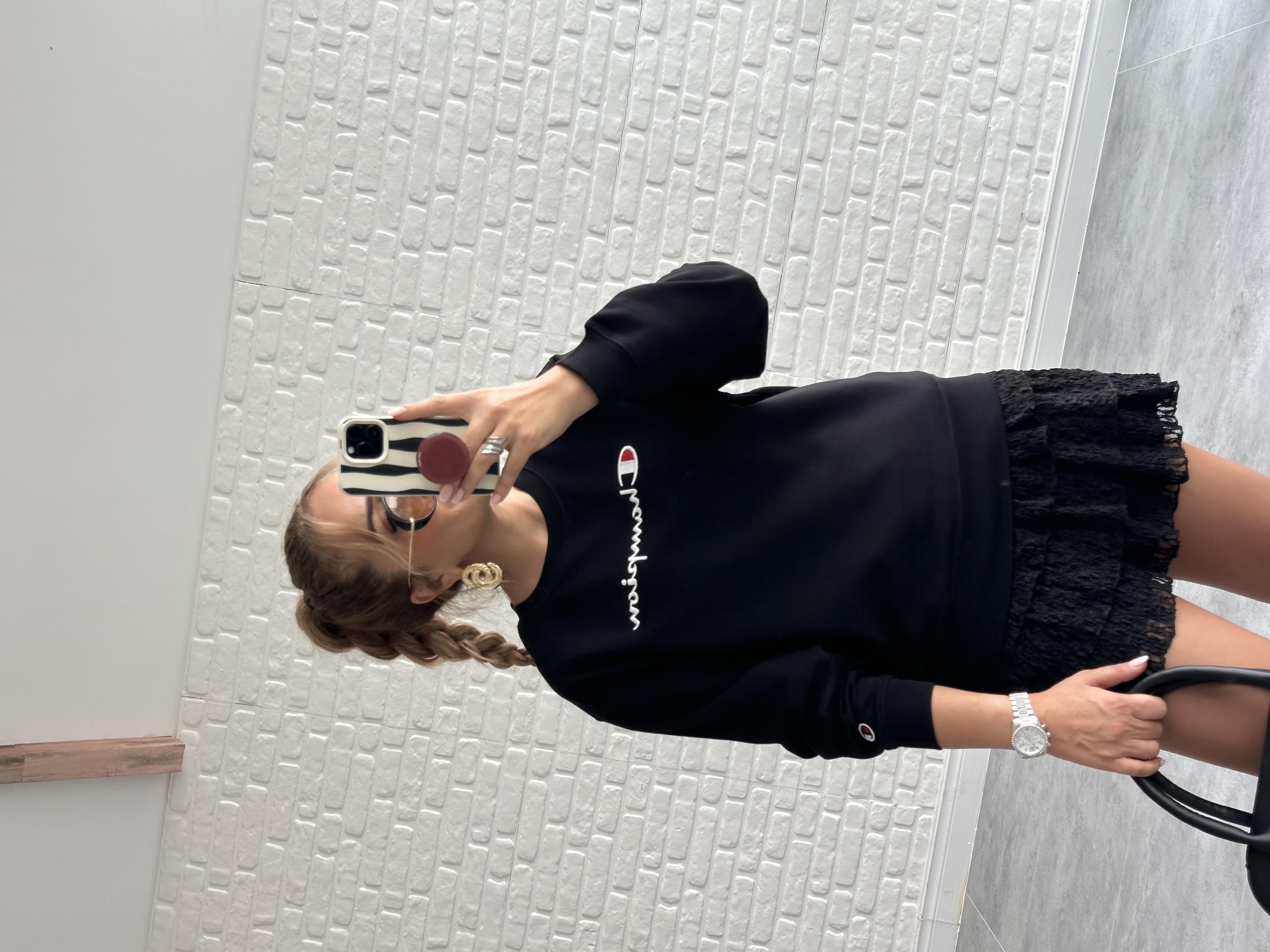 Siyah Nakışlı Orj Sweat