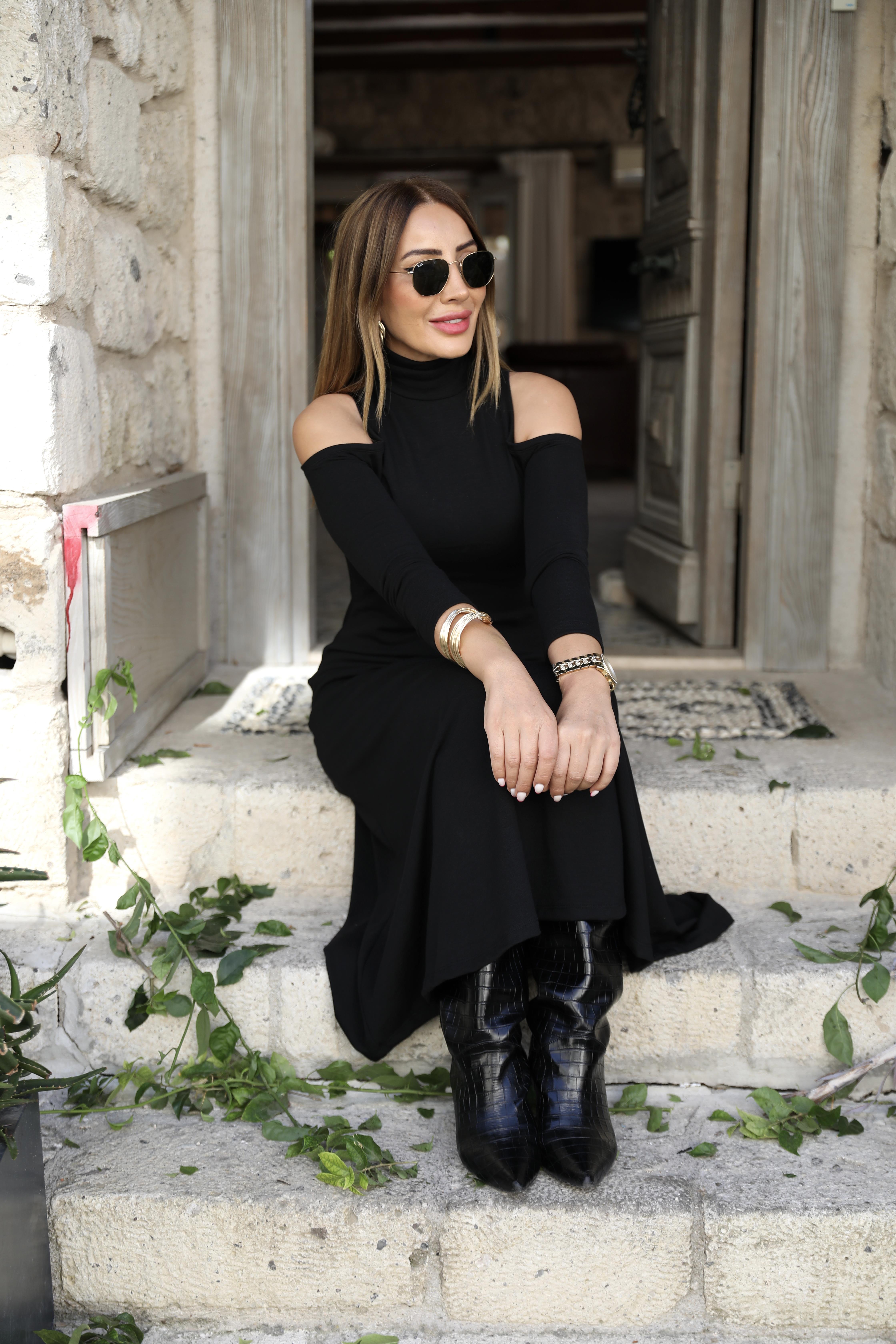 Siyah Omuz Dekolteli Balıkçı Elbise 