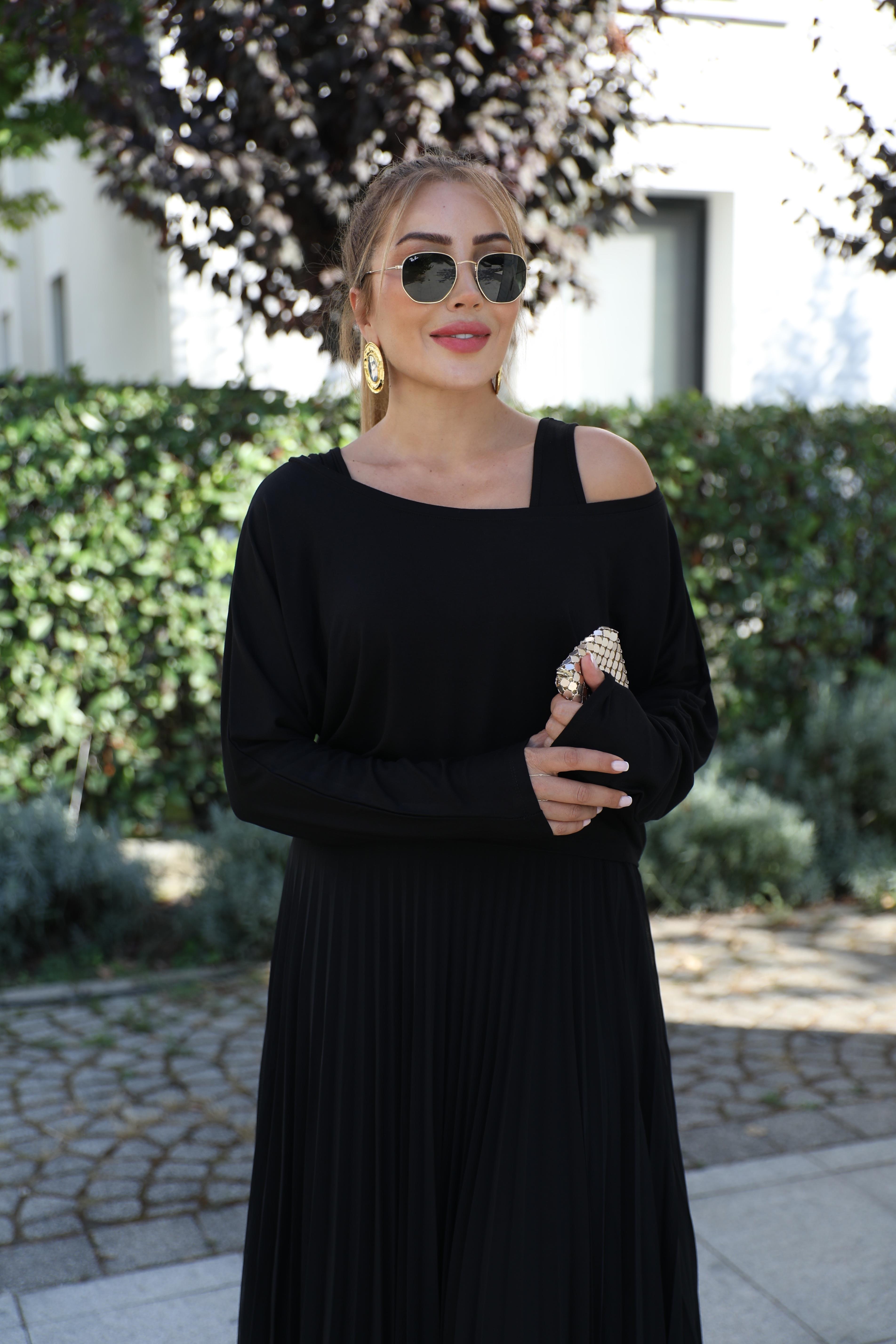 Siyah Piliseli İkili Elbise 