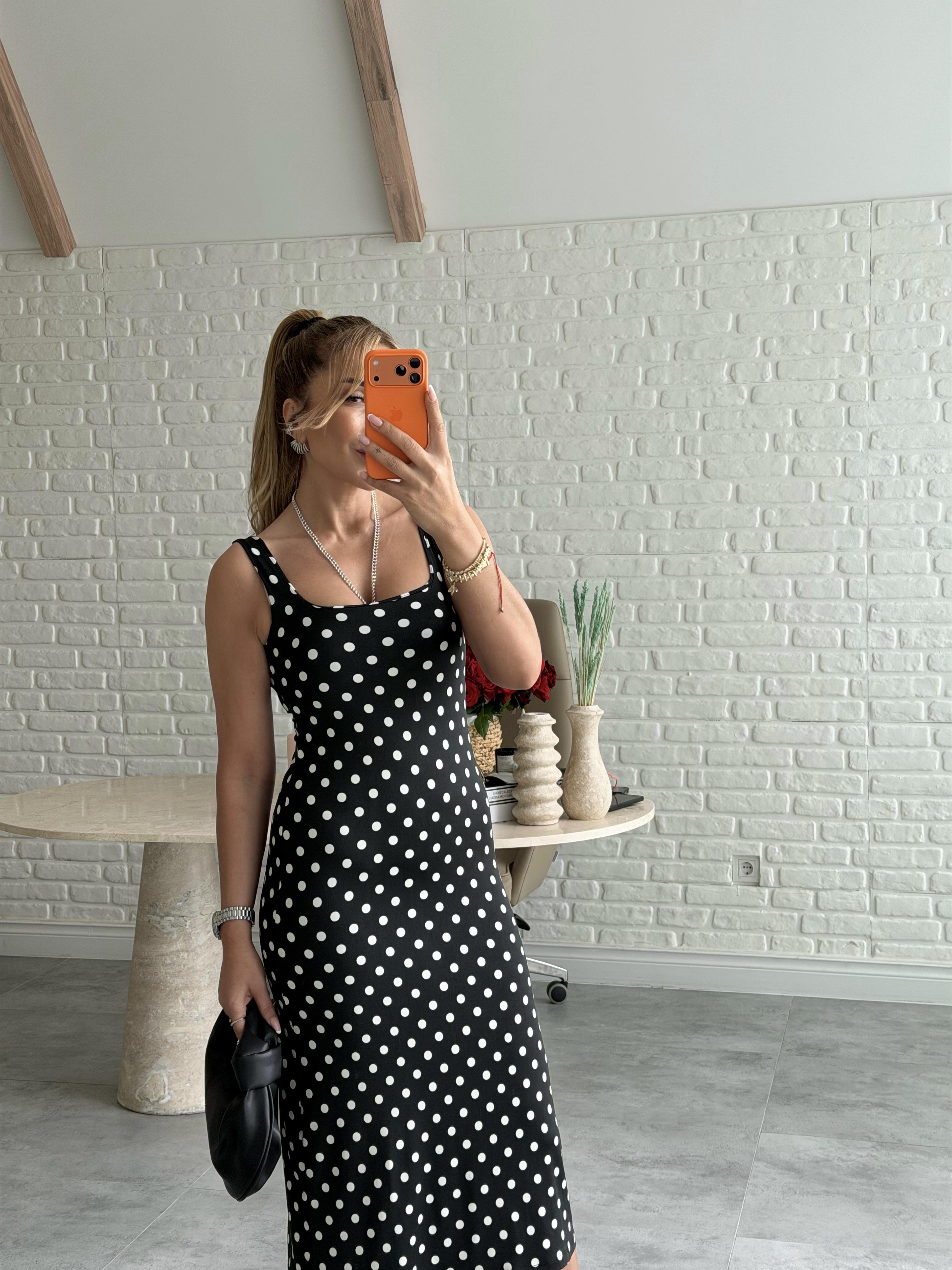 Siyah Puantiyeli Askılı Elbise