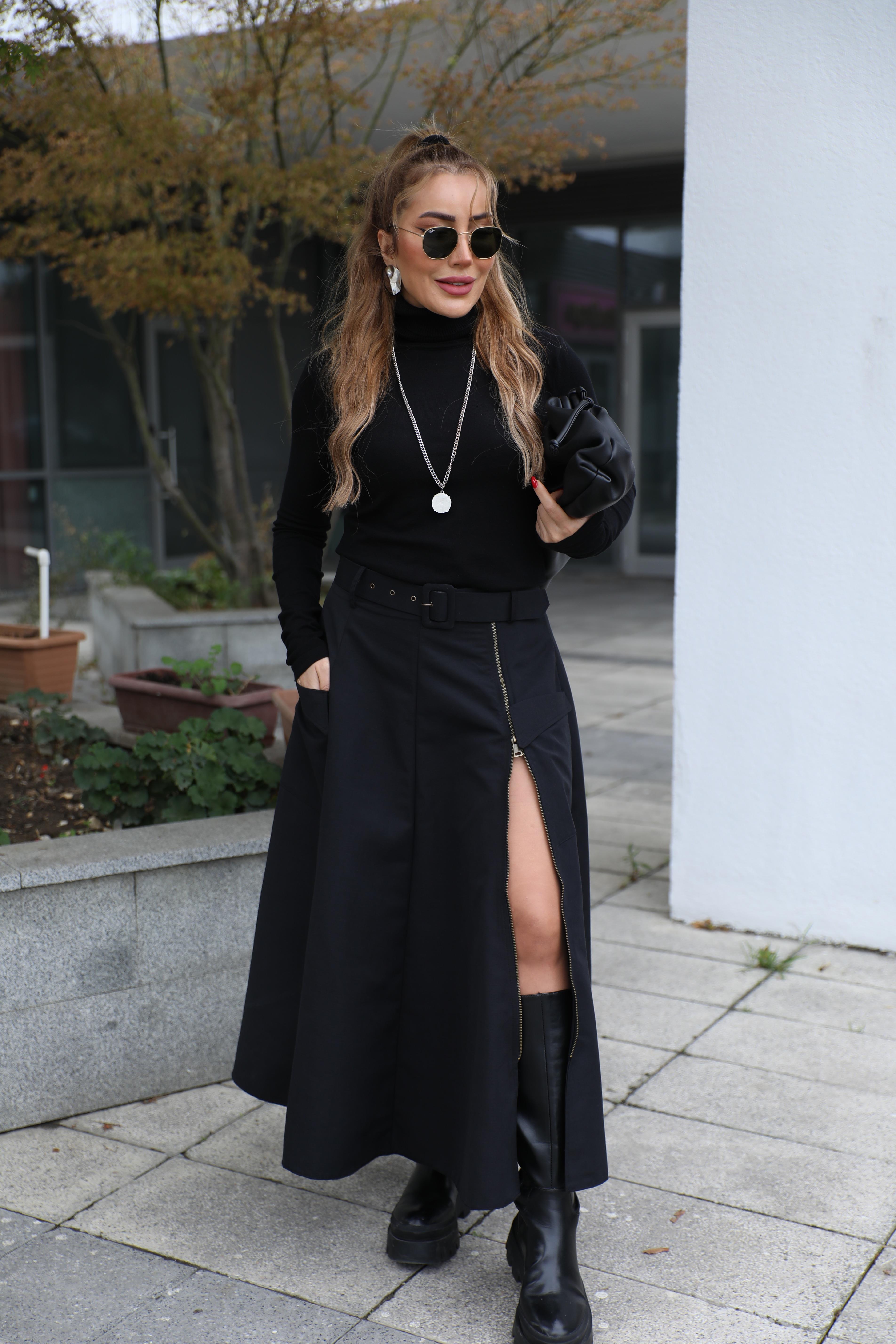 Siyah Tasarım Fermuarlı Etek